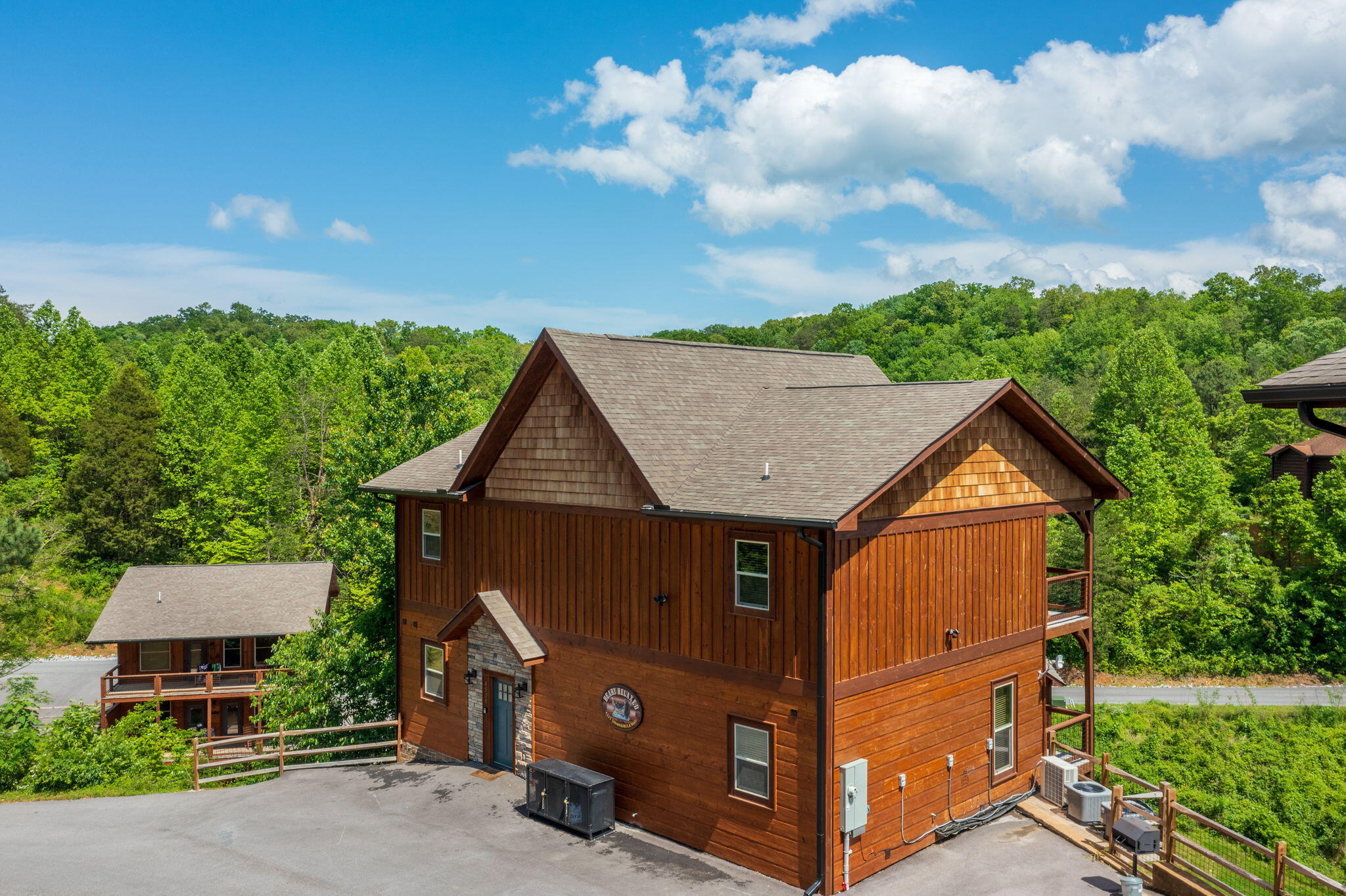 4521 Shangrila Way Sevierville TN 37876