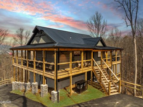 2247 Headrick Lead Sevierville TN 37862