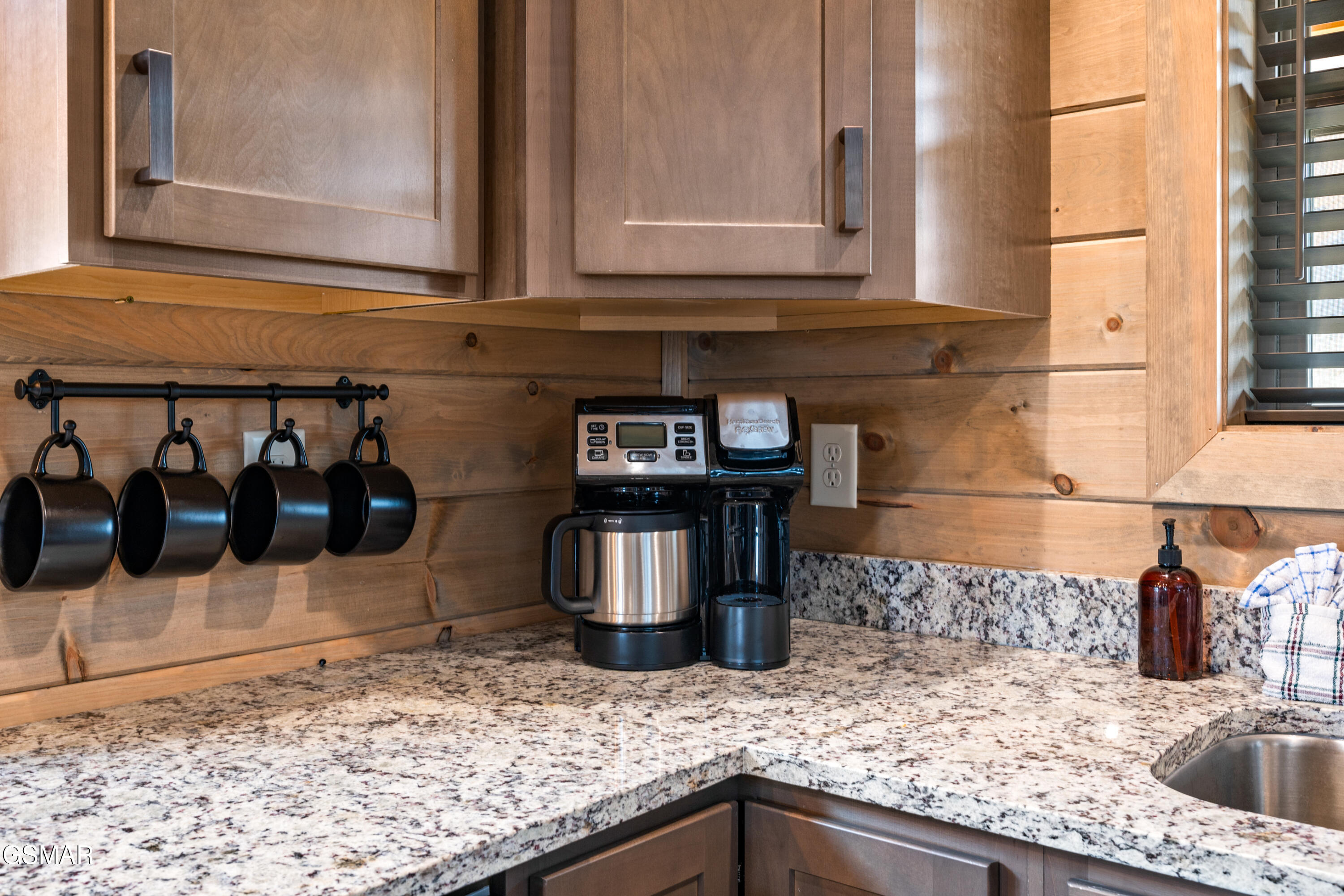 2247 Headrick Lead Sevierville TN 37862