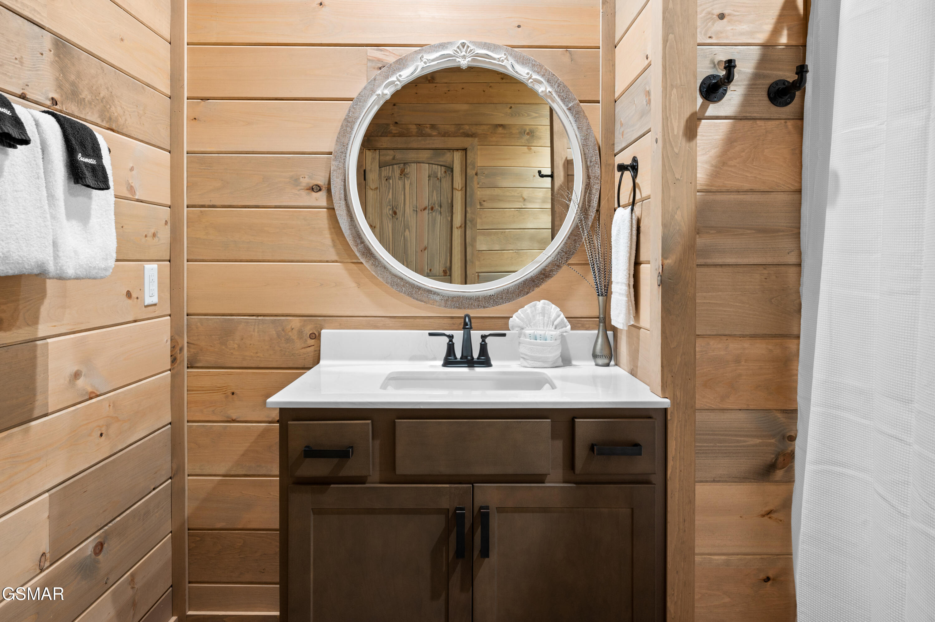 2247 Headrick Lead Sevierville TN 37862