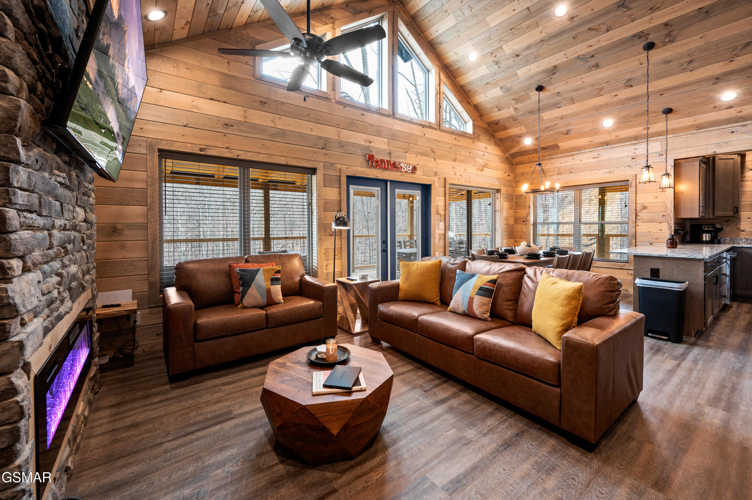 2247 Headrick Lead Sevierville TN 37862