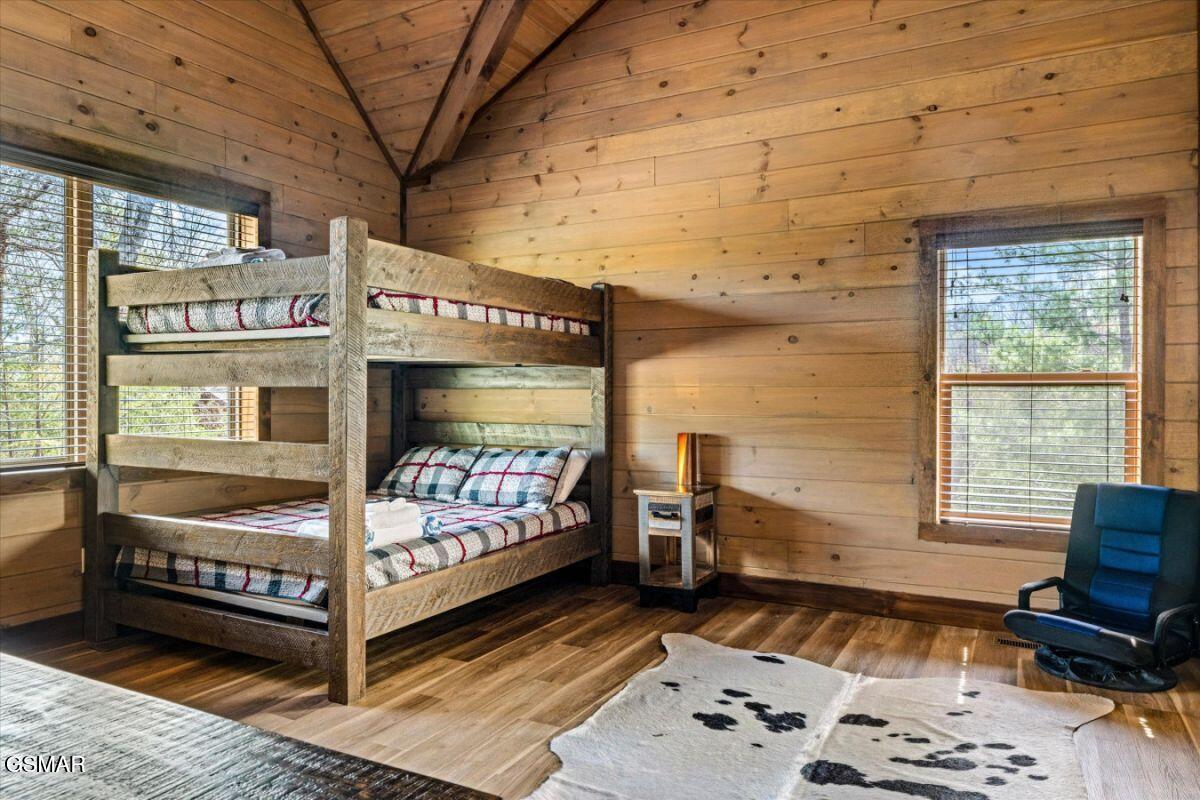 2009 Smoky Cove Road Sevierville TN 37876