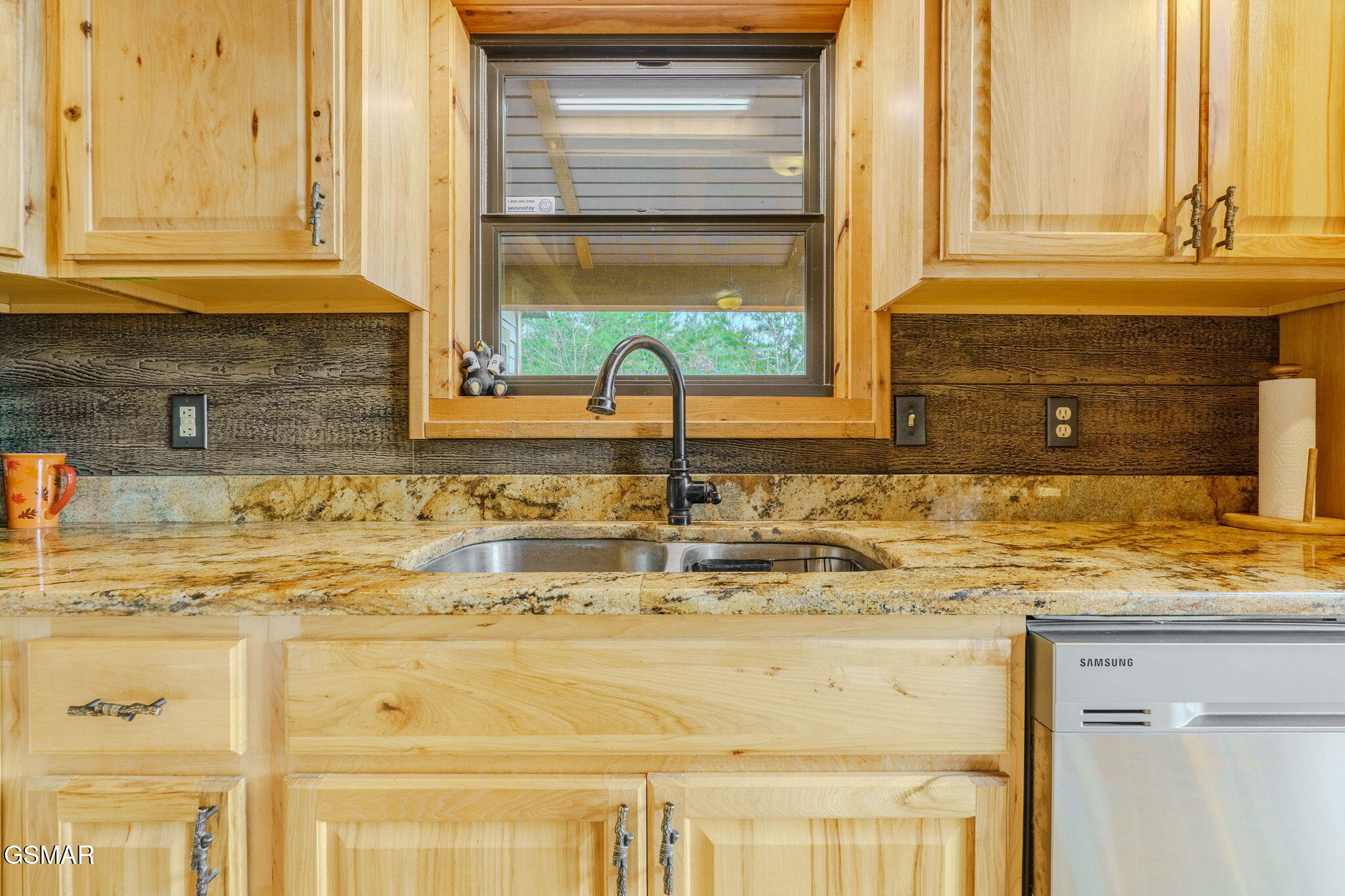 3644 Wears Mountain Lane Sevierville TN 37862