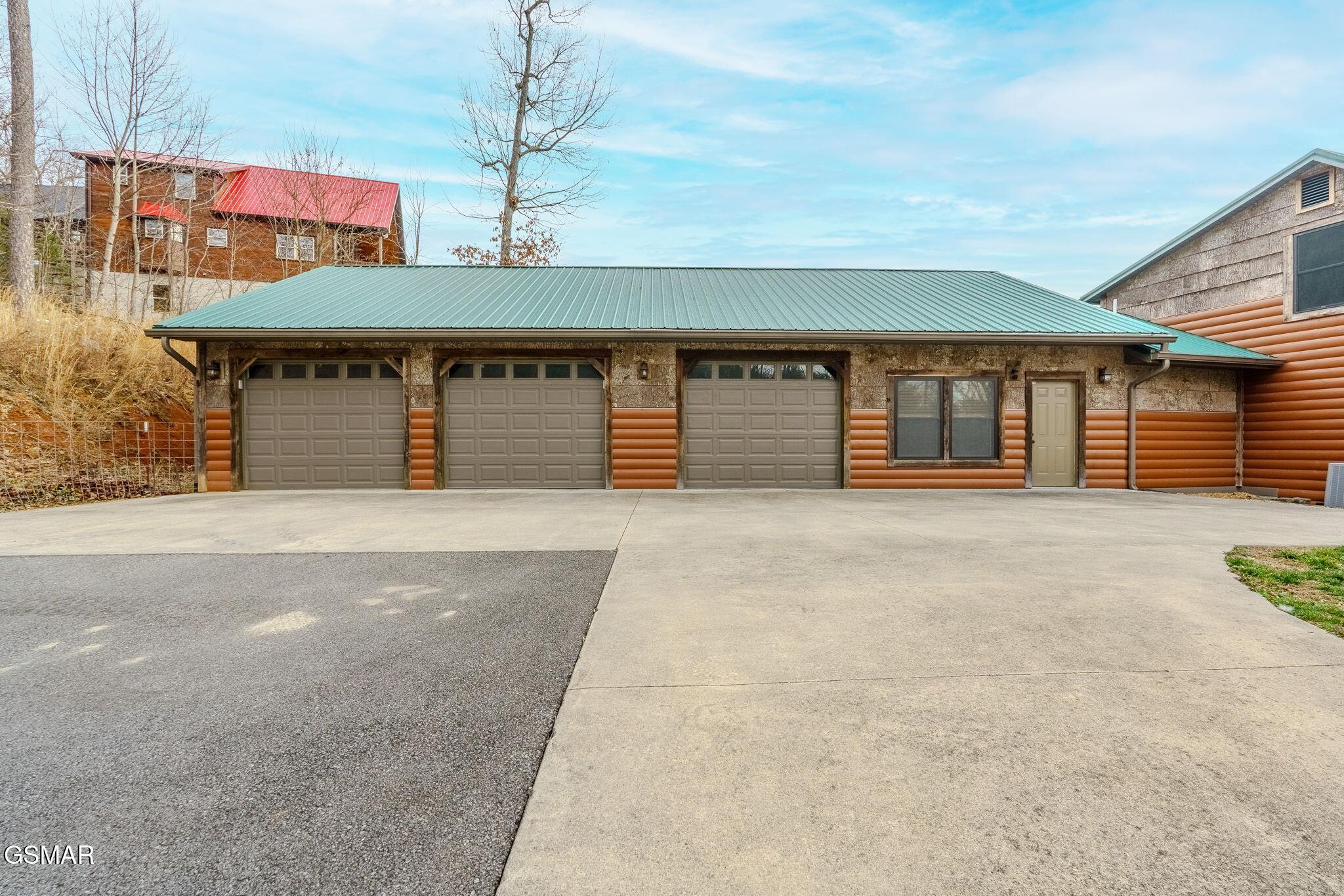 3644 Wears Mountain Lane Sevierville TN 37862