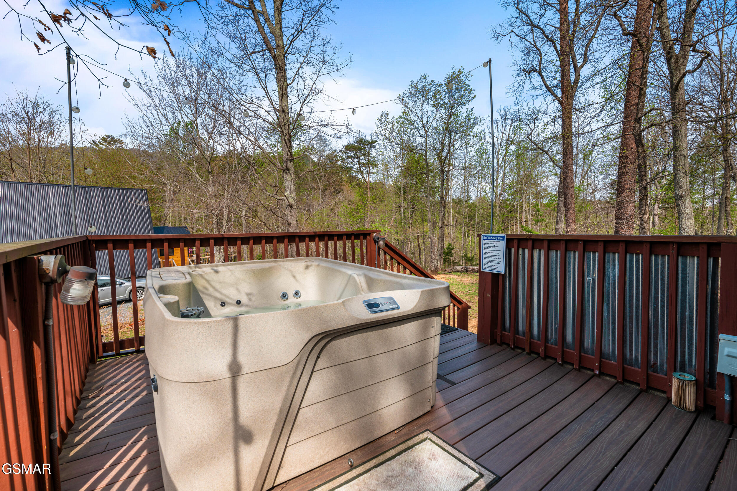 1638 S Mountain View Road Sevierville TN 37876