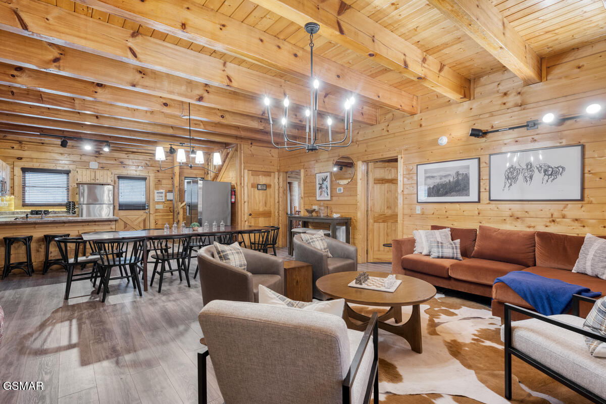 307 Caney Creek Road Pigeon Forge TN 37863