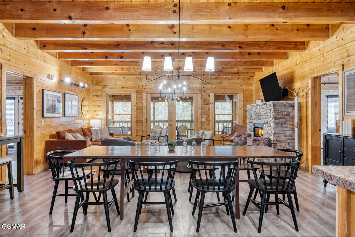 307 Caney Creek Road Pigeon Forge TN 37863