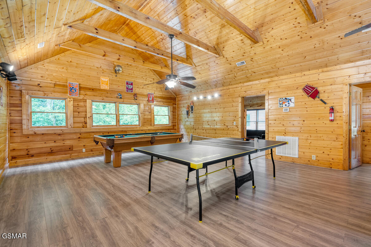 307 Caney Creek Road Pigeon Forge TN 37863