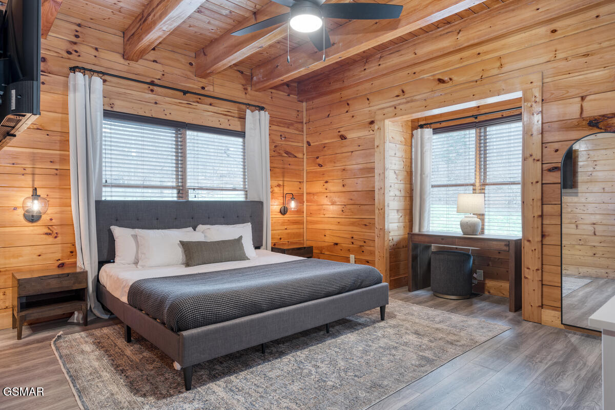 307 Caney Creek Road Pigeon Forge TN 37863