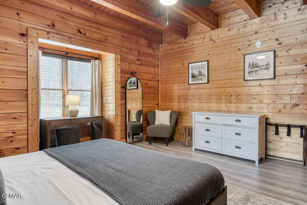 307 Caney Creek Road Pigeon Forge TN 37863