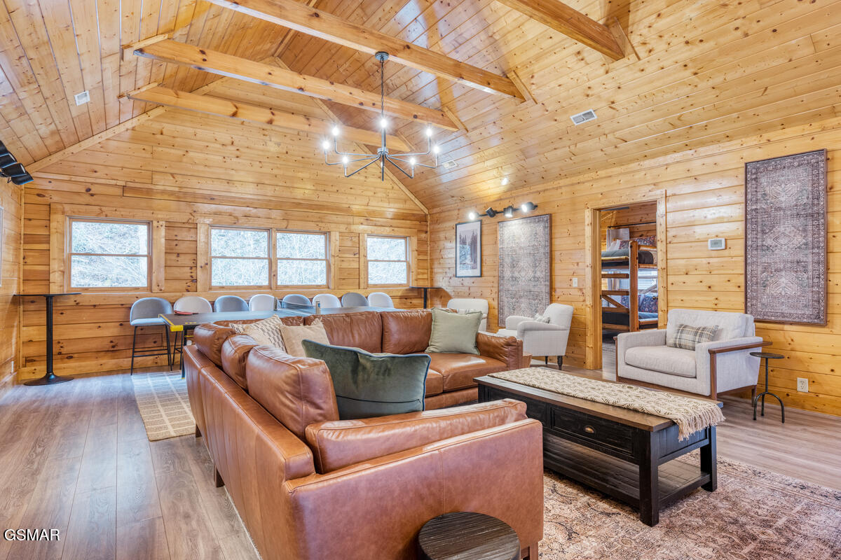 307 Caney Creek Road Pigeon Forge TN 37863