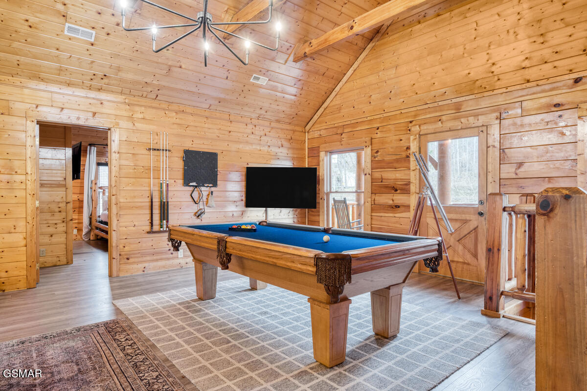 307 Caney Creek Road Pigeon Forge TN 37863