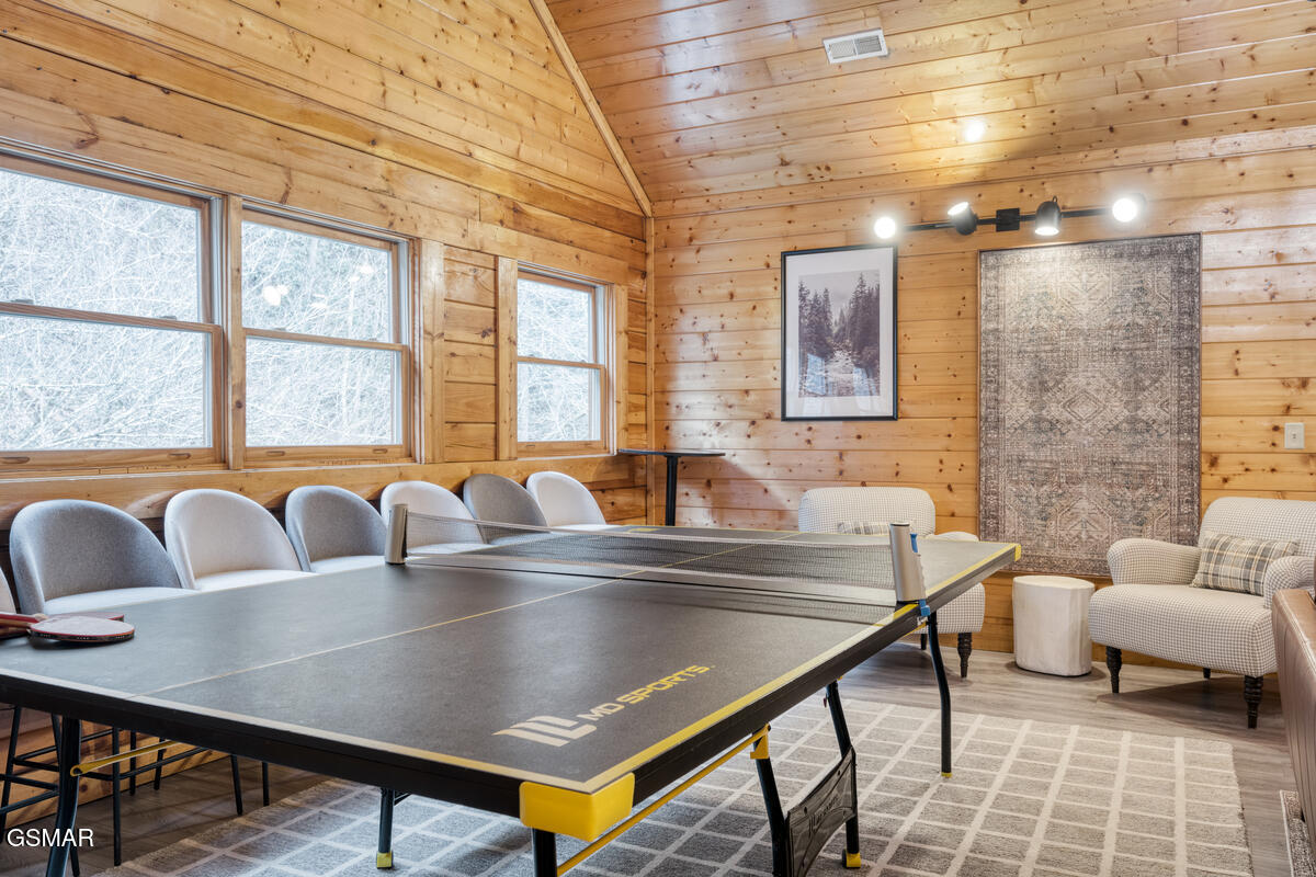 307 Caney Creek Road Pigeon Forge TN 37863