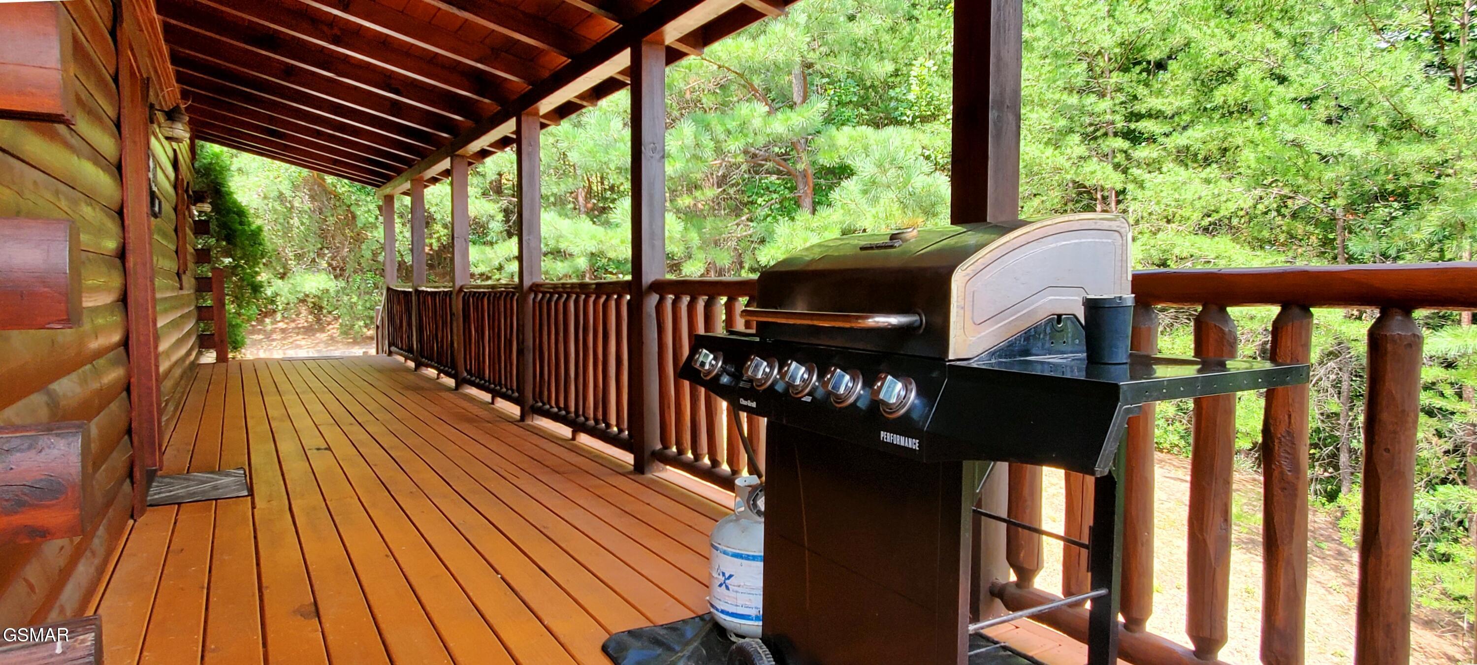 2705 Sawmill Branch Drive Sevierville TN 37862