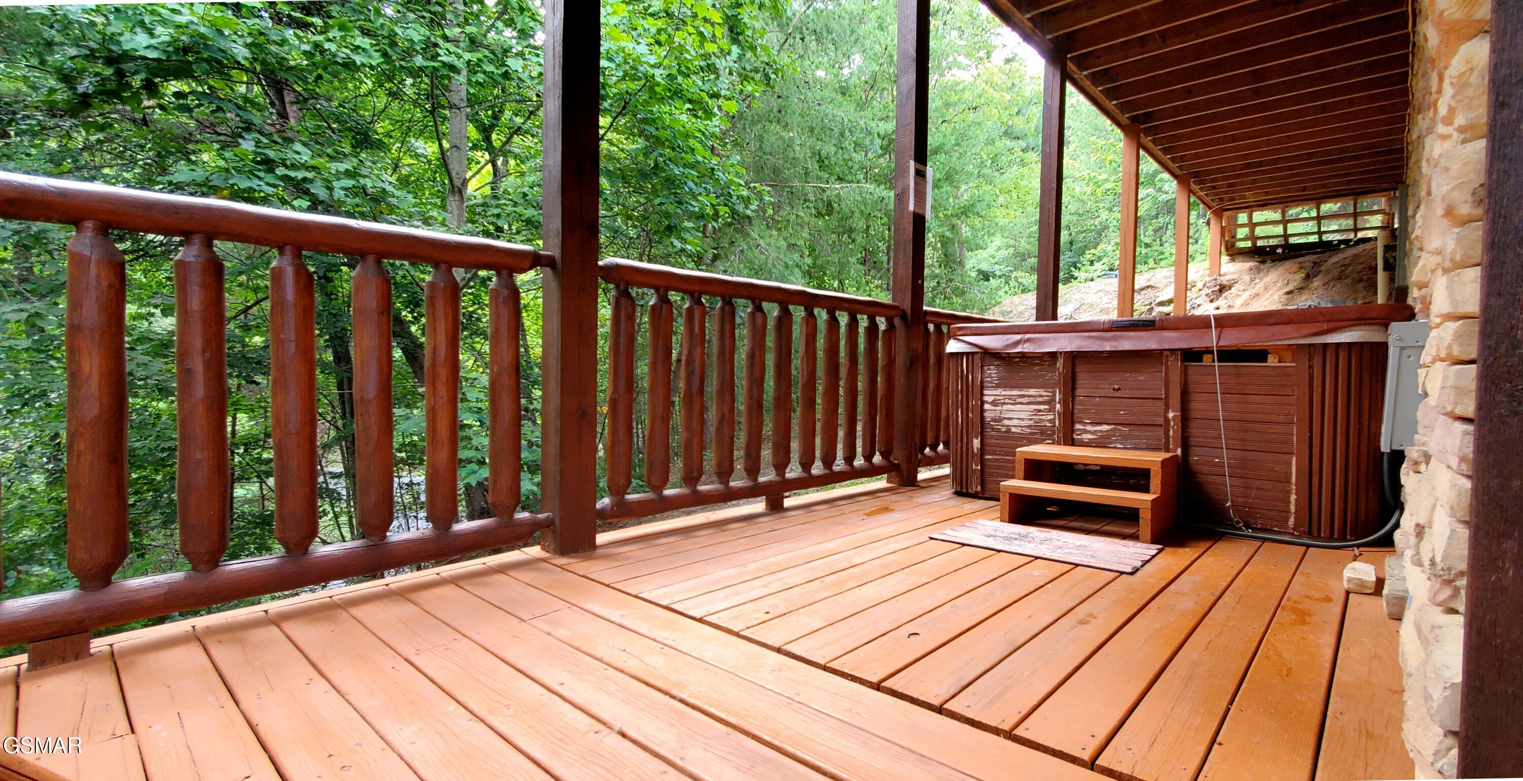 2705 Sawmill Branch Drive Sevierville TN 37862