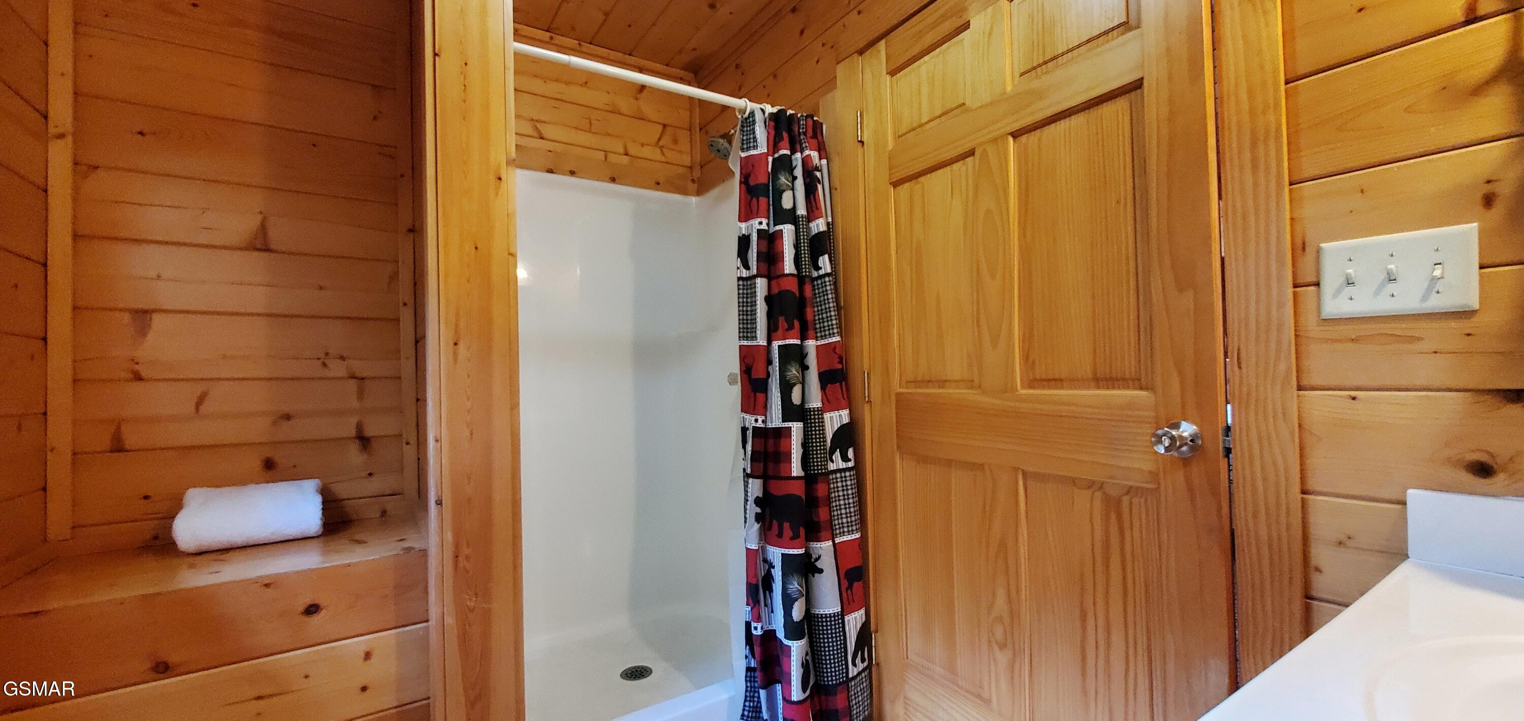 2705 Sawmill Branch Drive Sevierville TN 37862