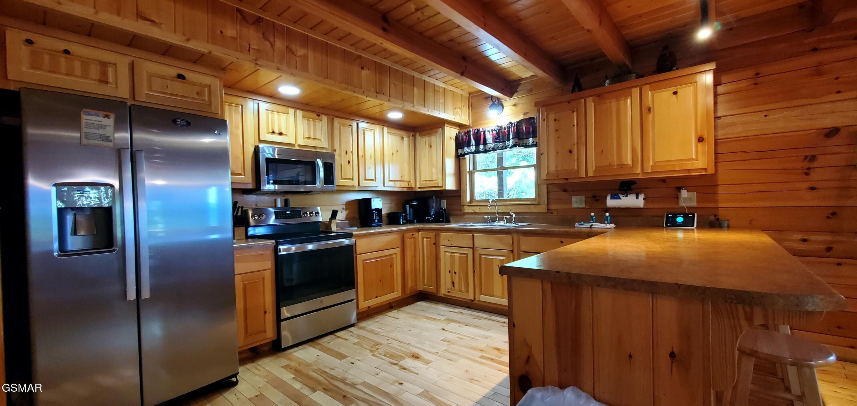 2705 Sawmill Branch Drive Sevierville TN 37862