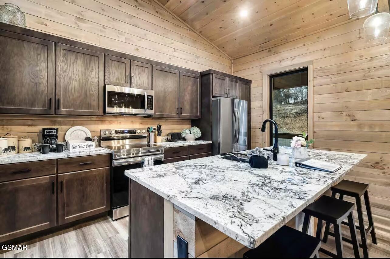 1508 Mountain Drive Sevierville TN 37876