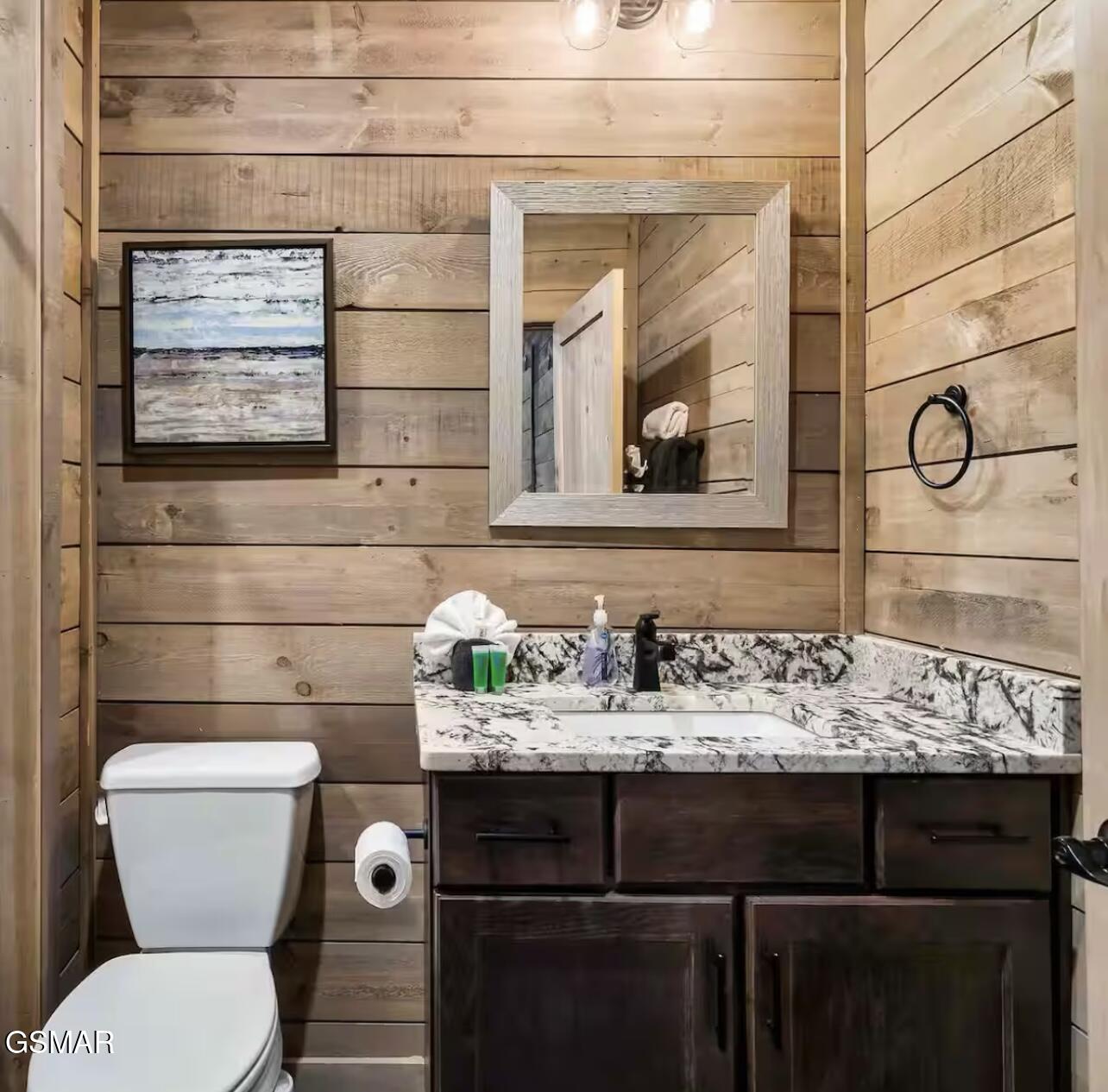 1508 Mountain Drive Sevierville TN 37876