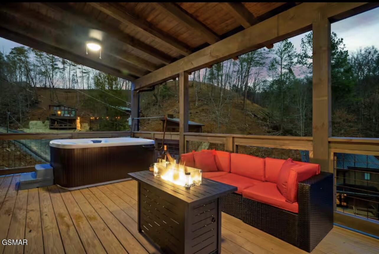 1508 Mountain Drive Sevierville TN 37876