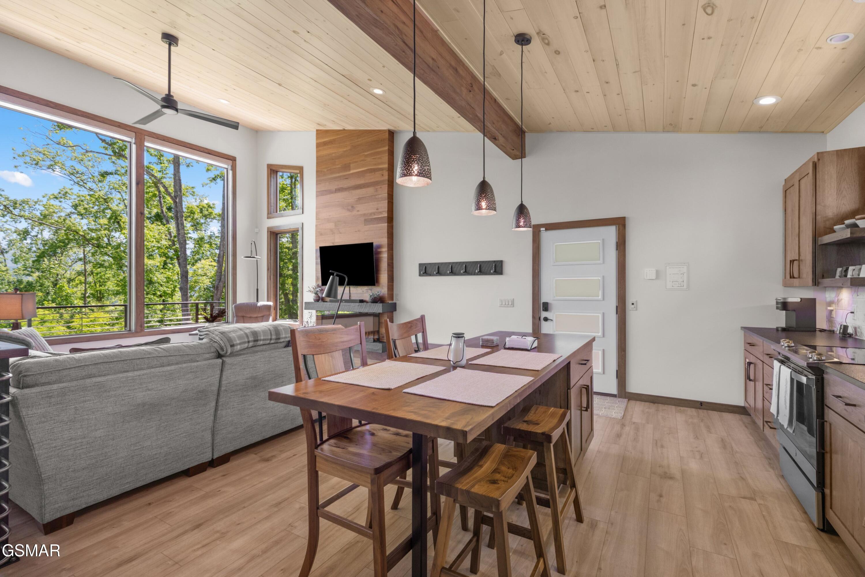 923 Smoky Court Gatlinburg TN 37738