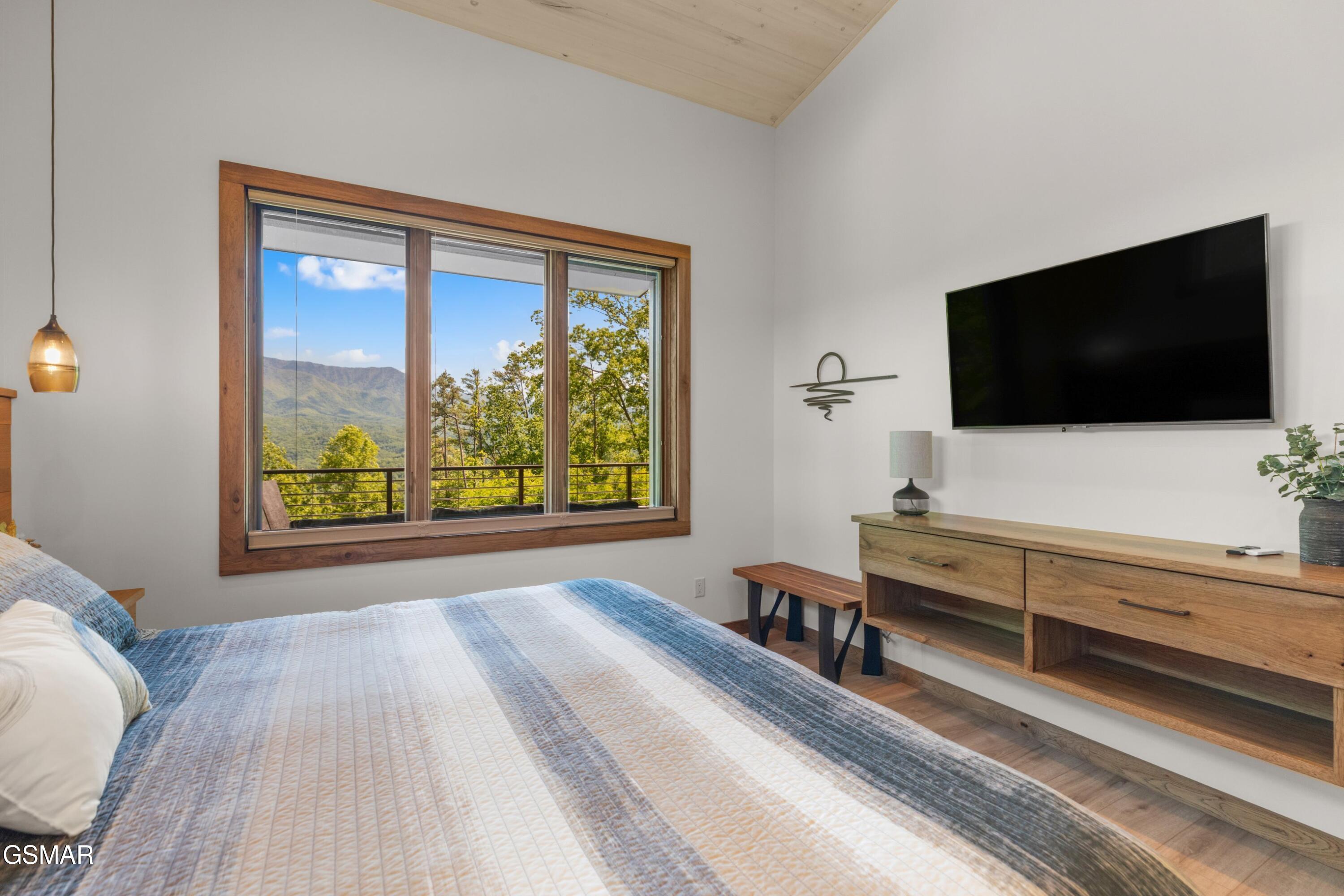 923 Smoky Court Gatlinburg TN 37738