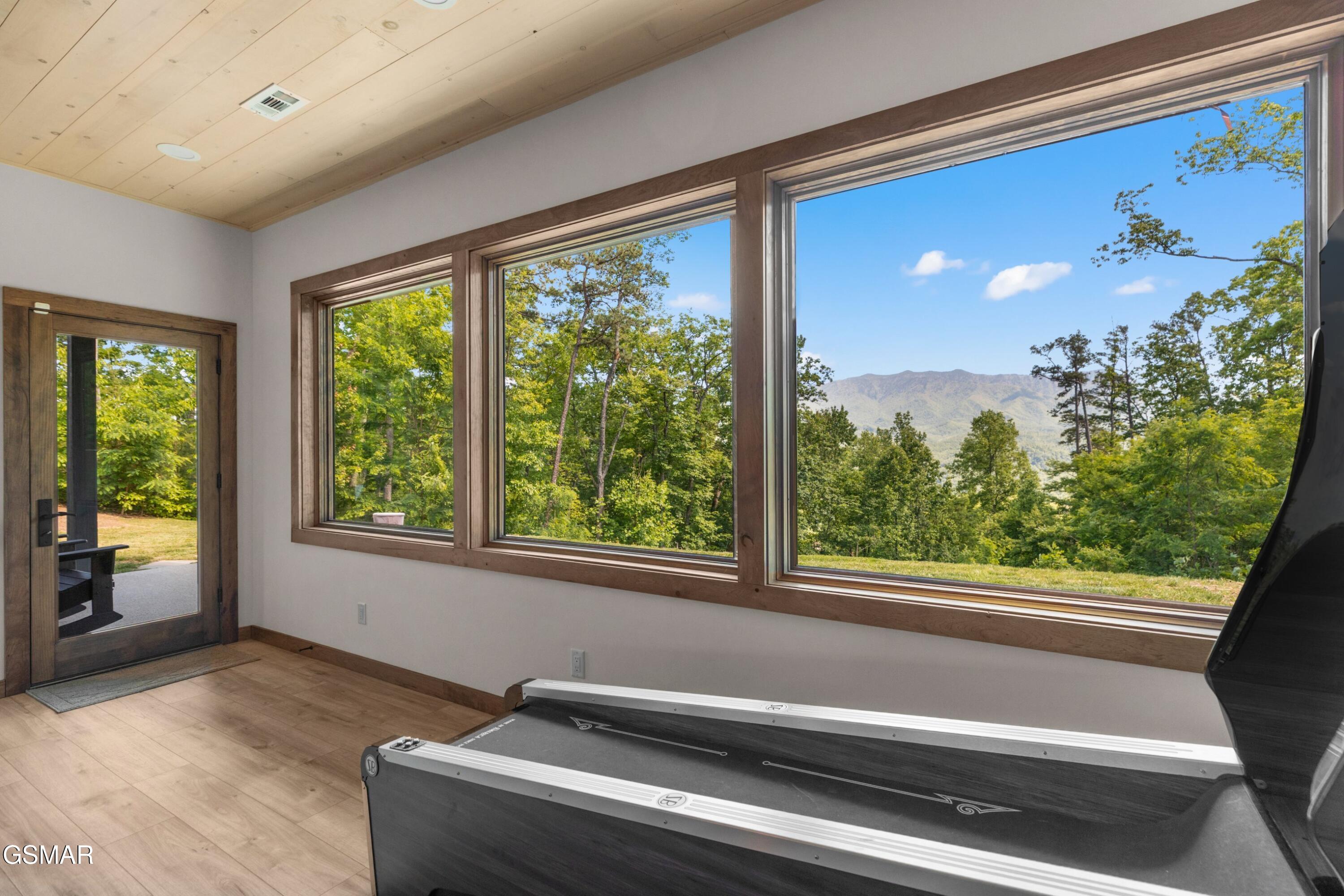 923 Smoky Court Gatlinburg TN 37738