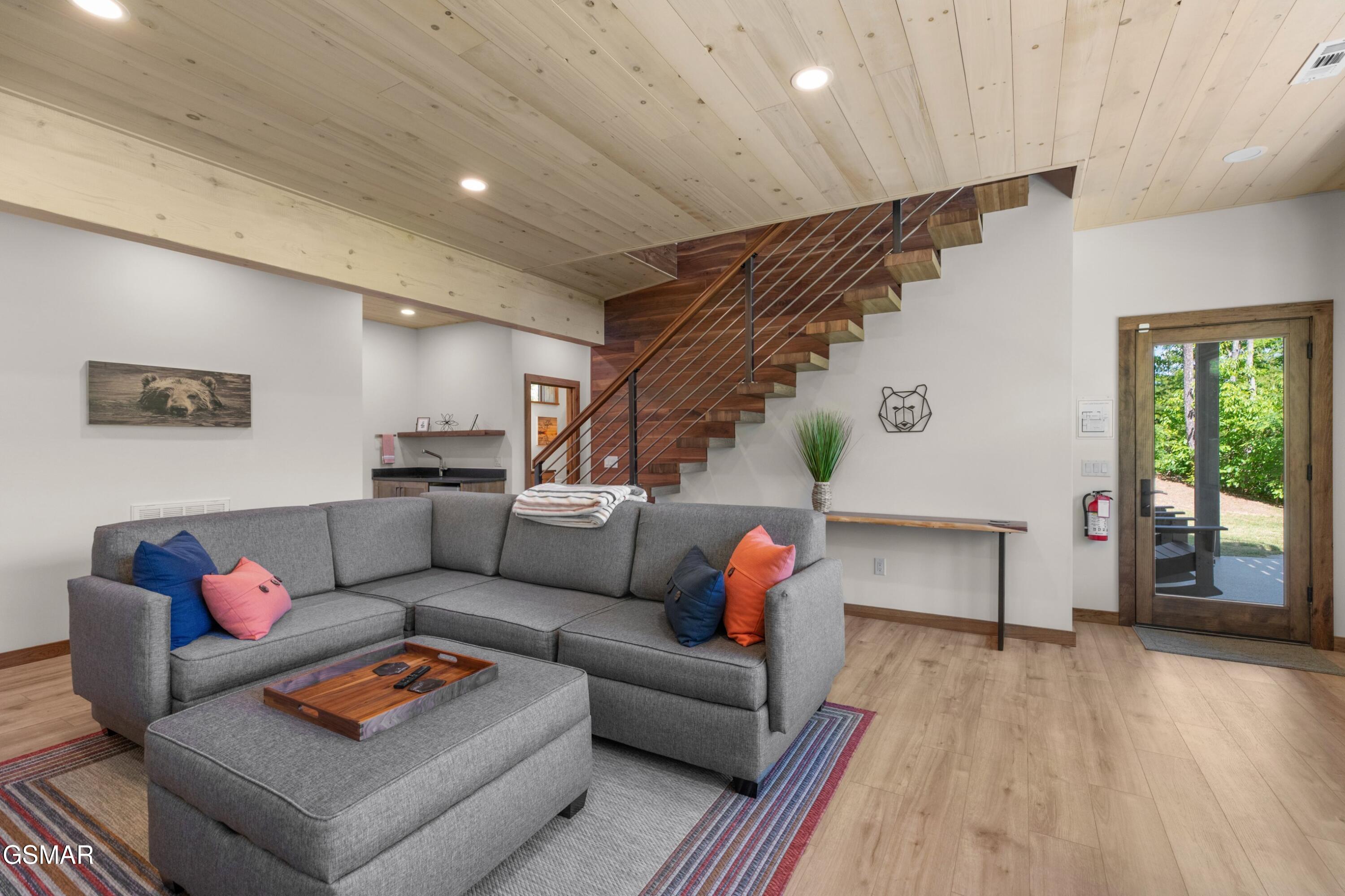 923 Smoky Court Gatlinburg TN 37738