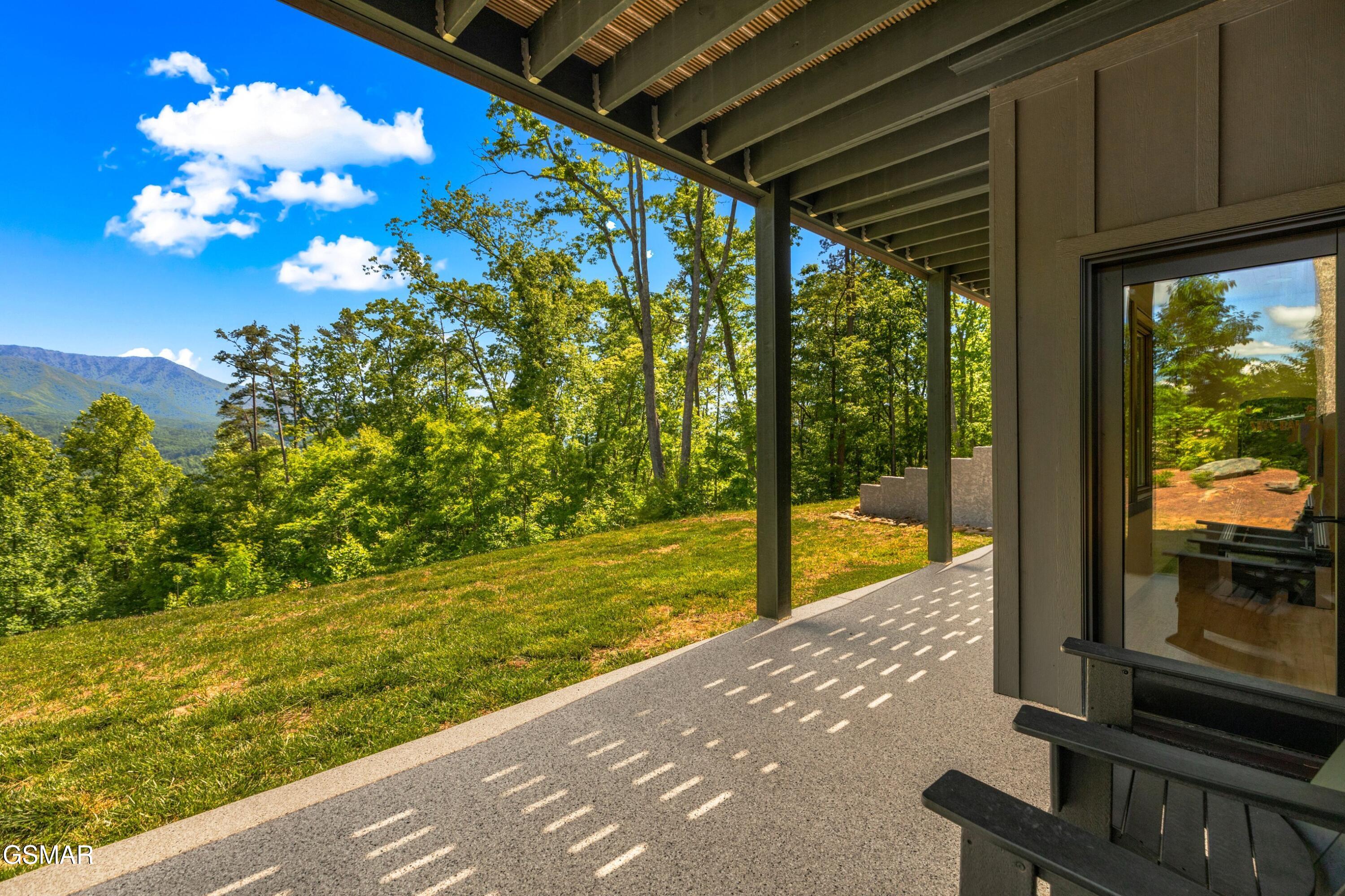 923 Smoky Court Gatlinburg TN 37738