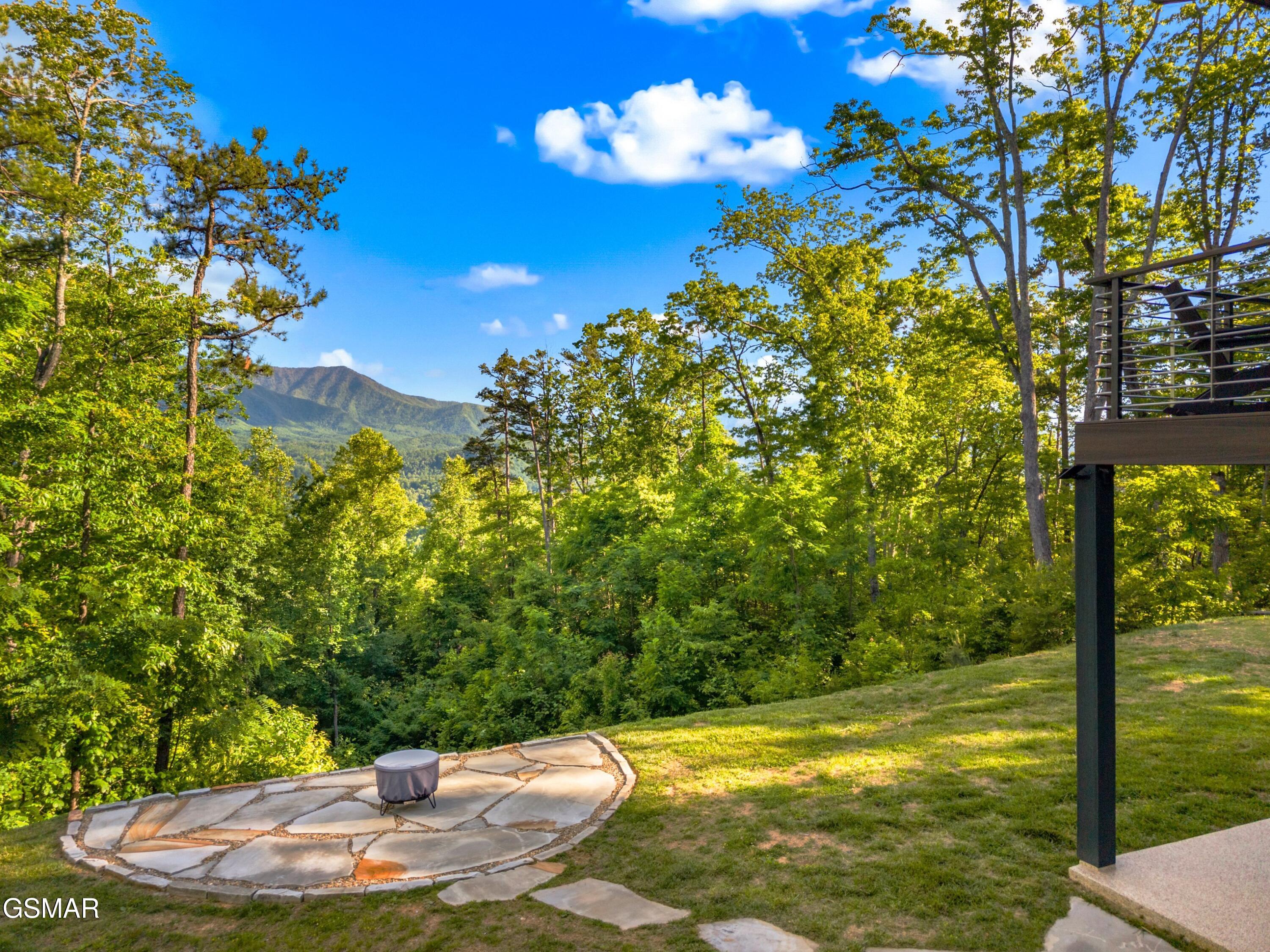 923 Smoky Court Gatlinburg TN 37738