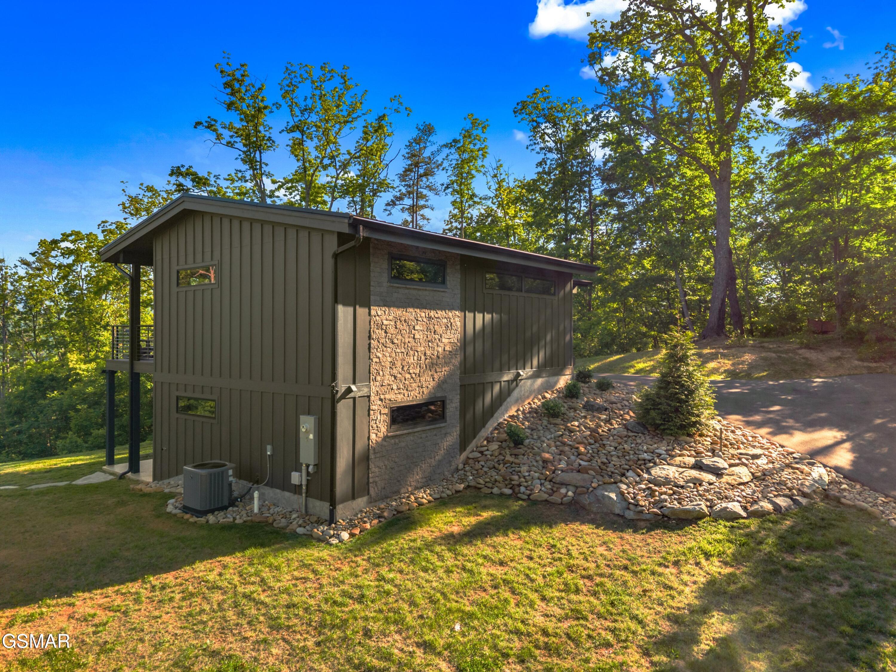 923 Smoky Court Gatlinburg TN 37738