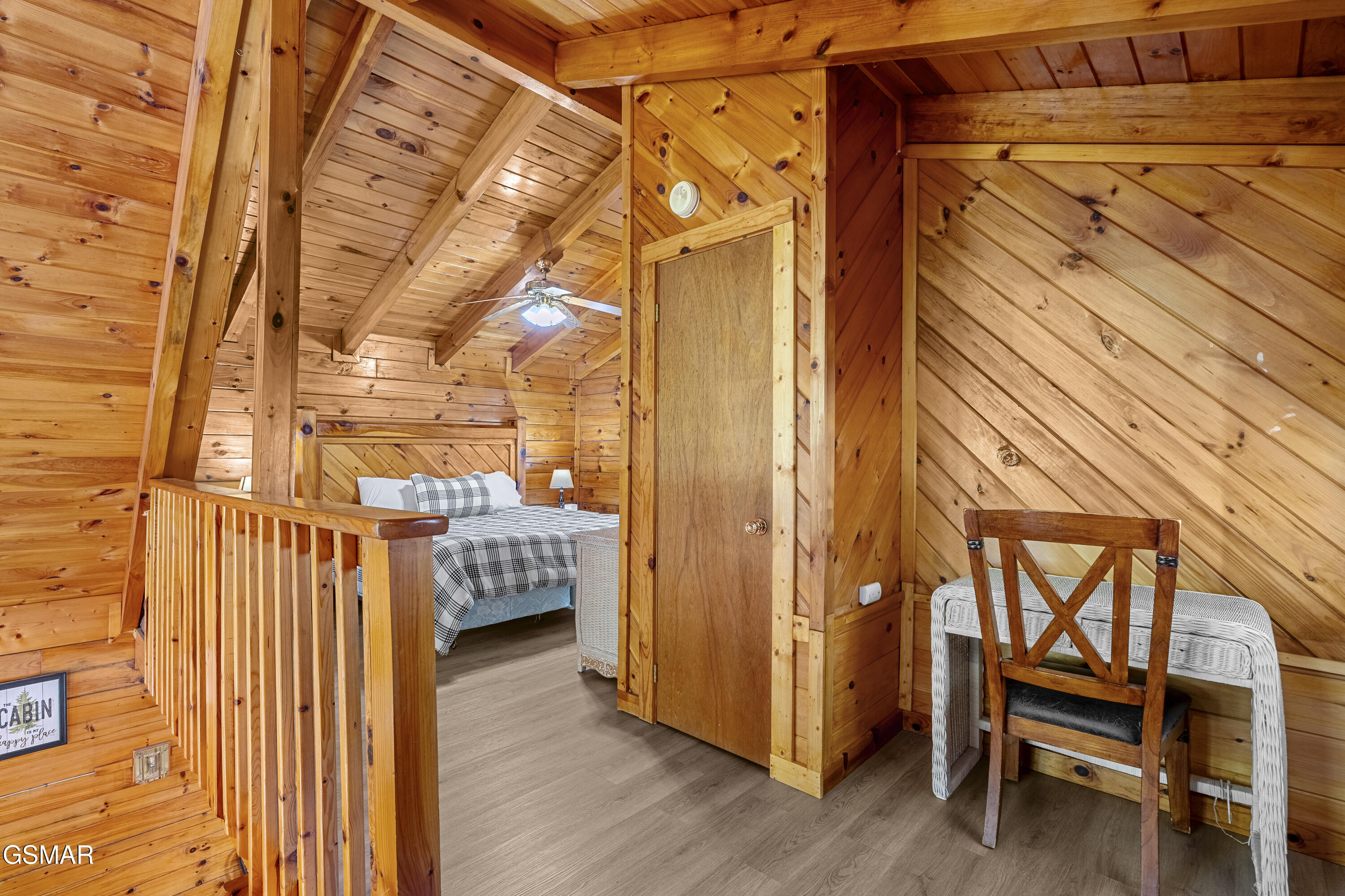 1745 Red Bone Way Sevierville TN 37876