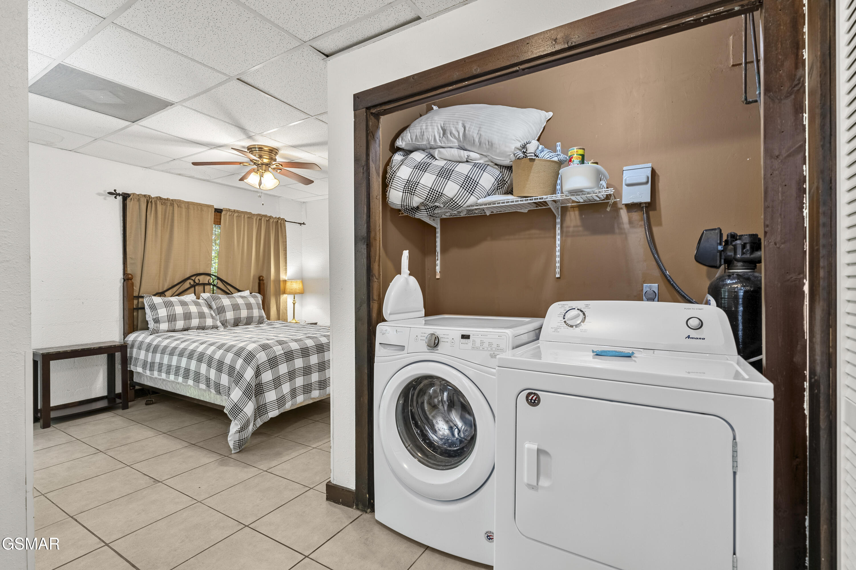 1745 Red Bone Way Sevierville TN 37876