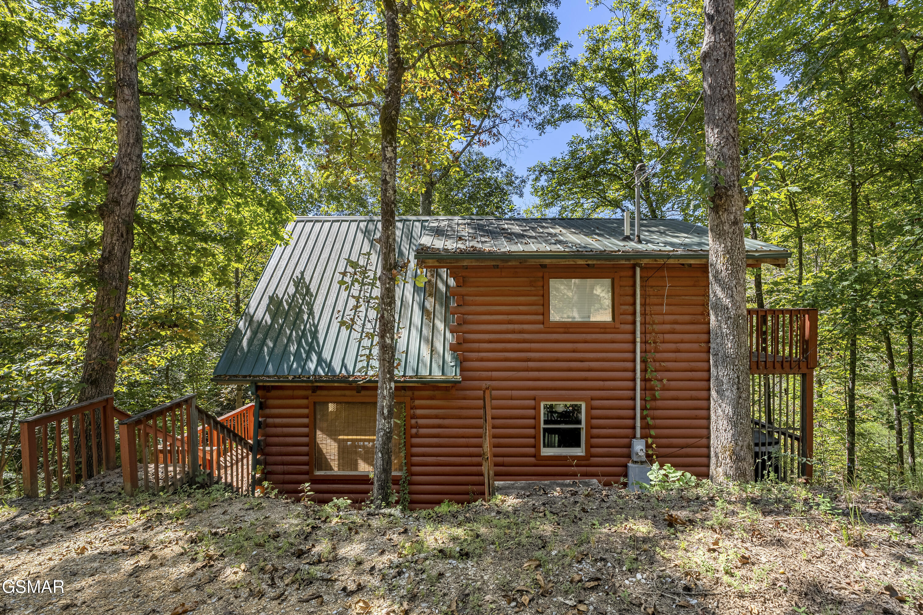 1745 Red Bone Way Sevierville TN 37876