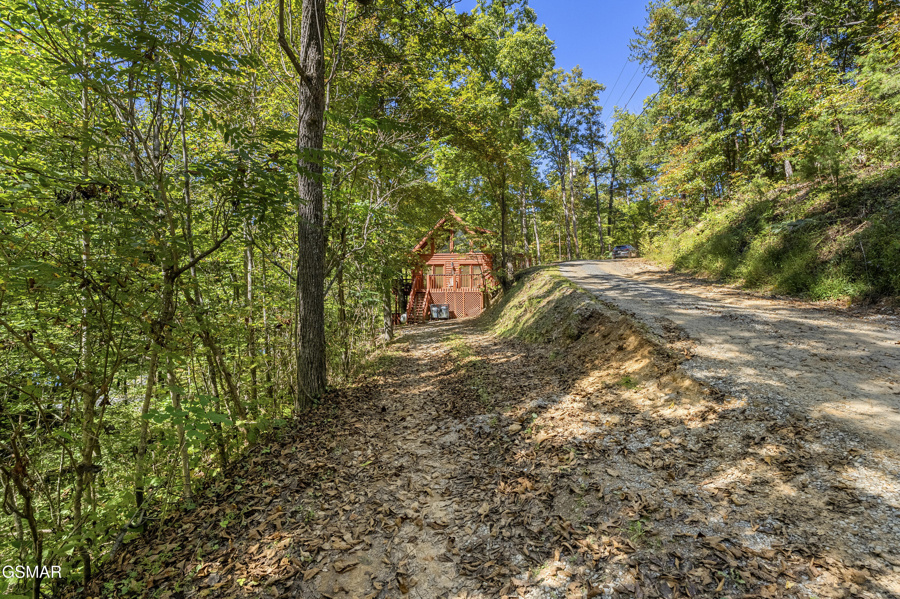 1745 Red Bone Way Sevierville TN 37876