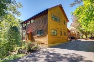 3572 Pebbles Mountain Way Sevierville TN 37862