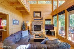 3572 Pebbles Mountain Way Sevierville TN 37862