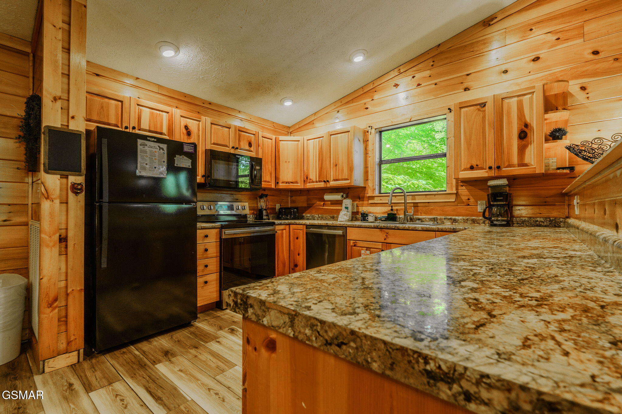 937 Ski Mountain Road Gatlinburg TN 37738