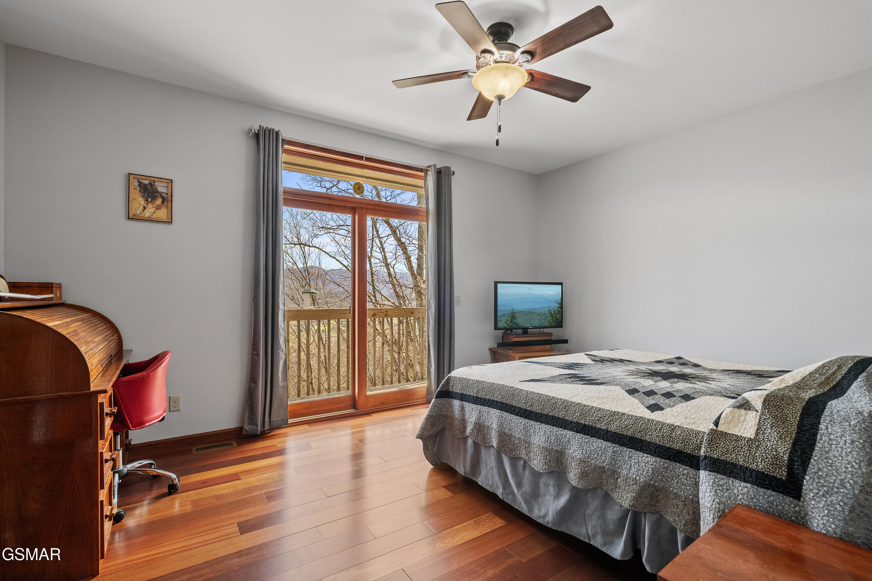 2932 Mockingbird Way Sevierville TN 37862