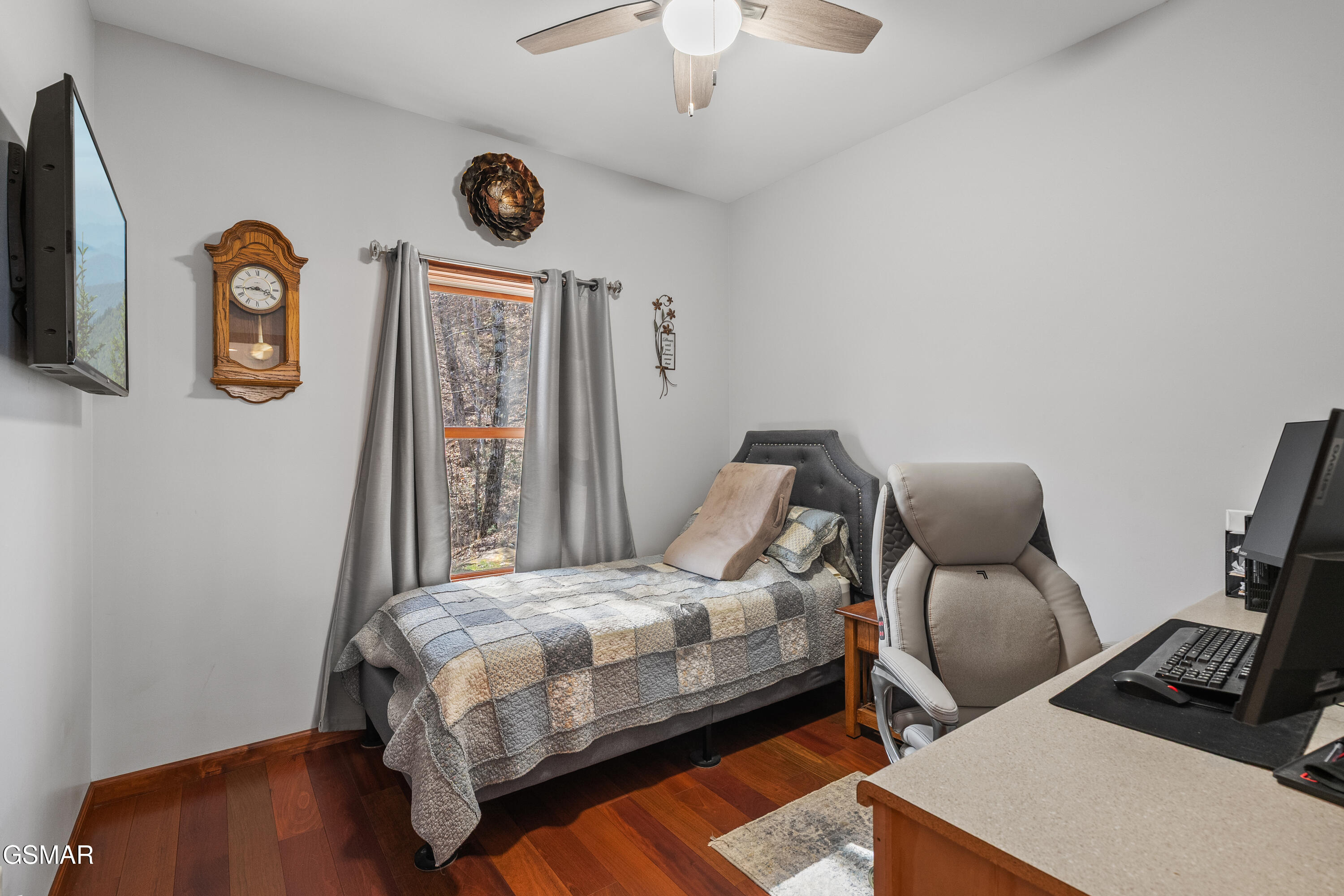 2932 Mockingbird Way Sevierville TN 37862