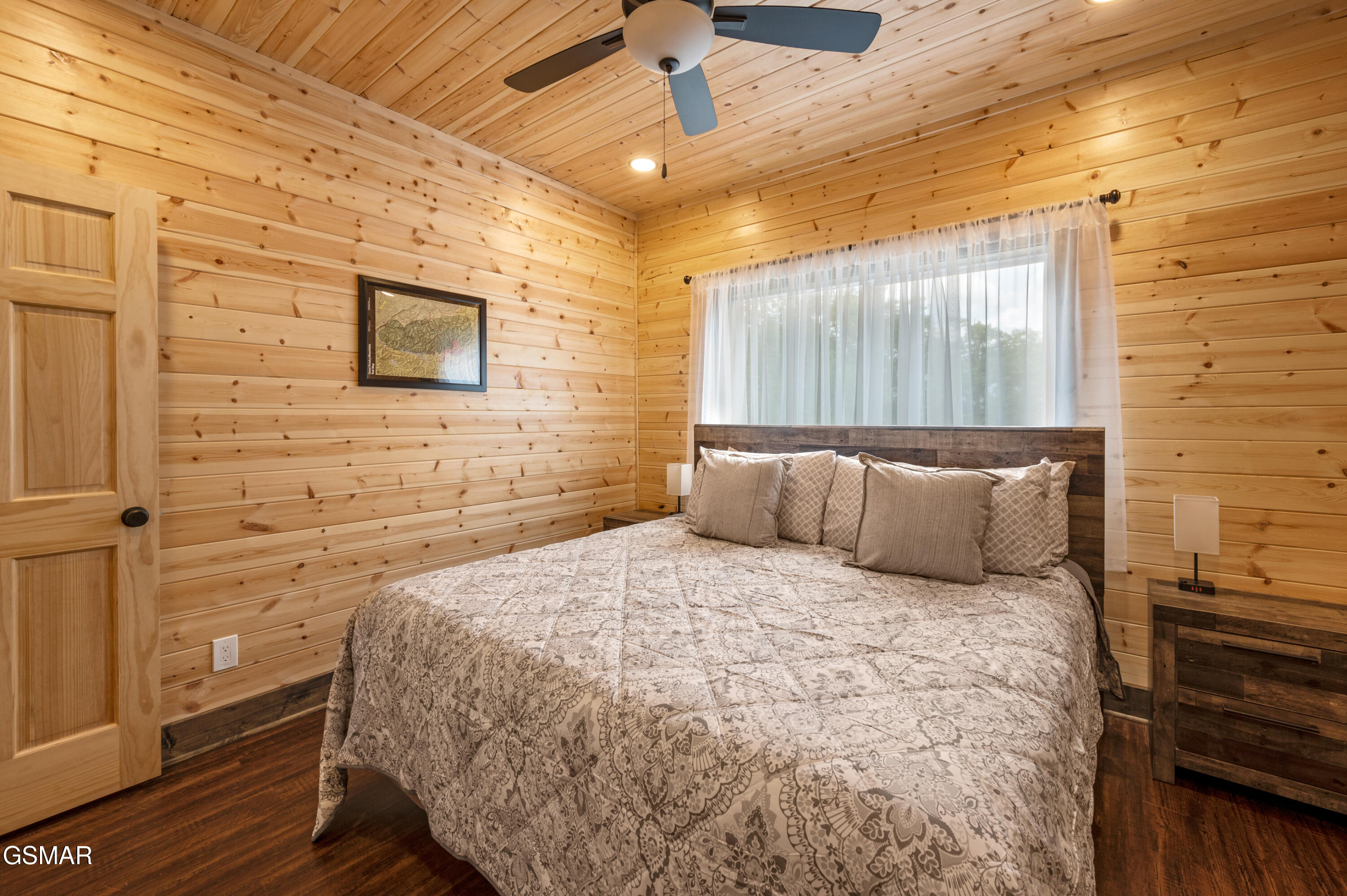 1874 Natures Lane Sevierville TN 37862