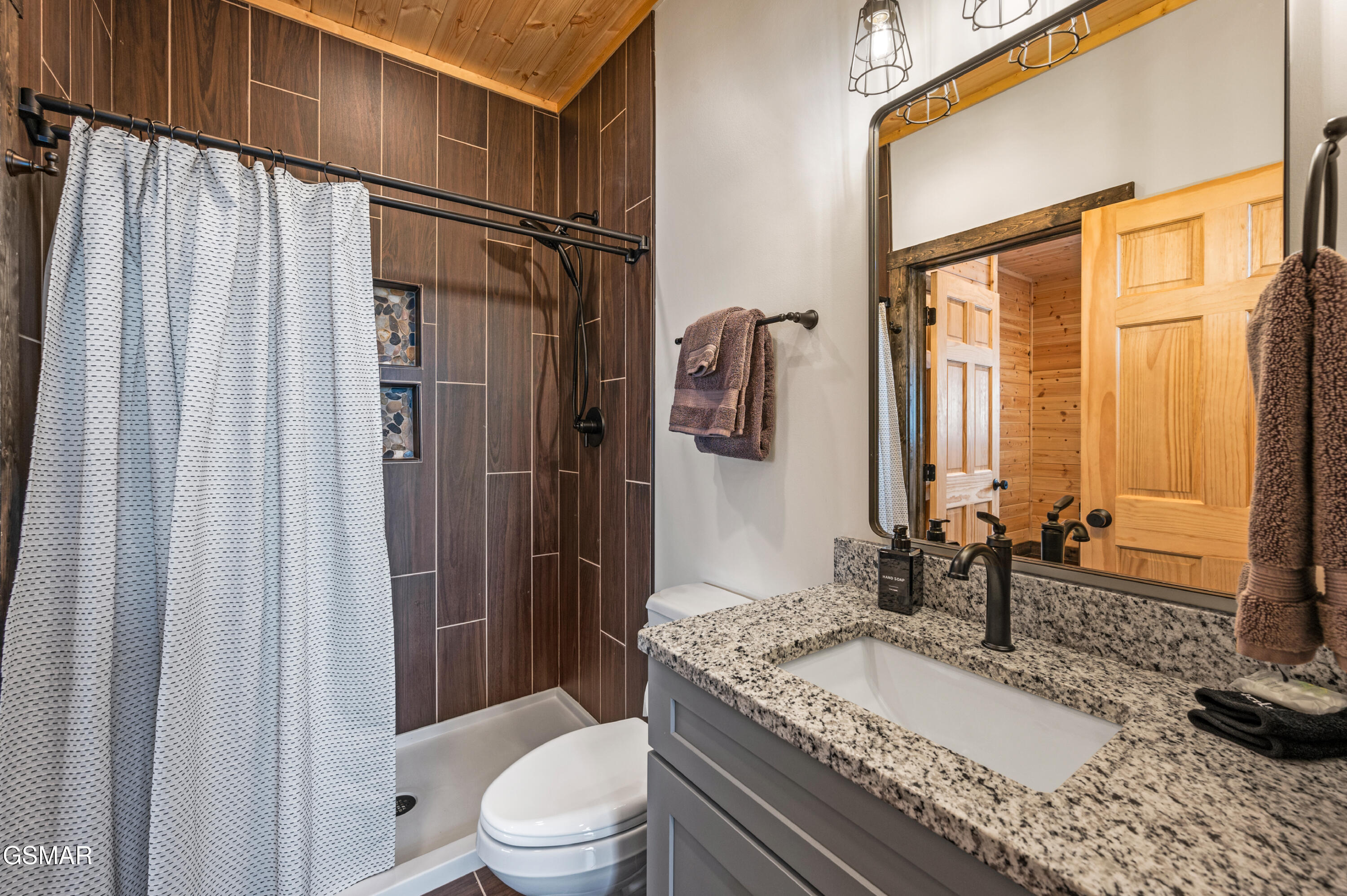 1874 Natures Lane Sevierville TN 37862