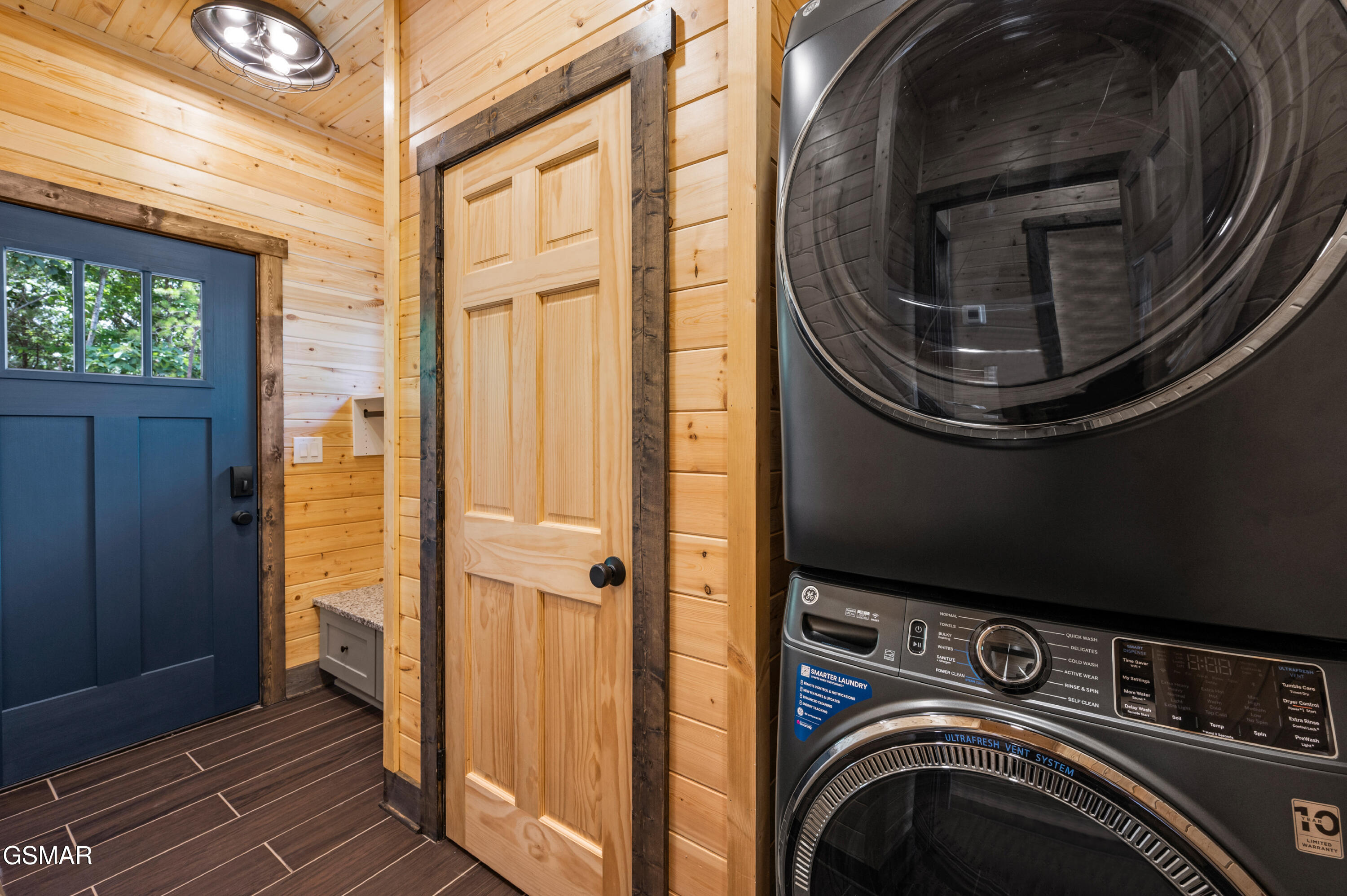 1874 Natures Lane Sevierville TN 37862