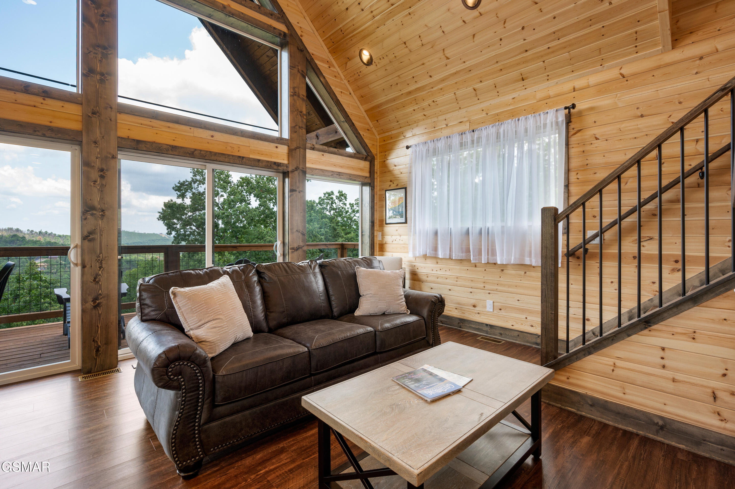 1874 Natures Lane Sevierville TN 37862