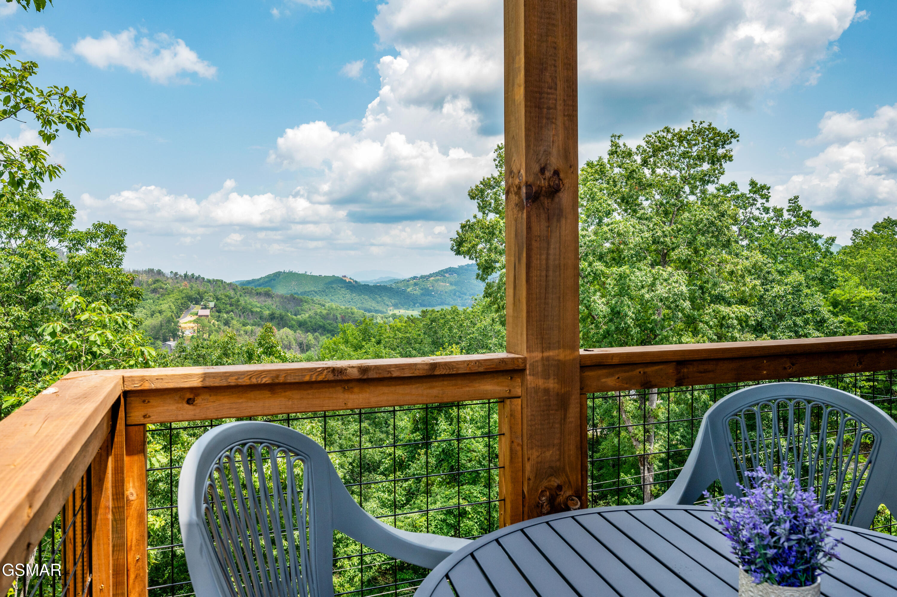 1874 Natures Lane Sevierville TN 37862