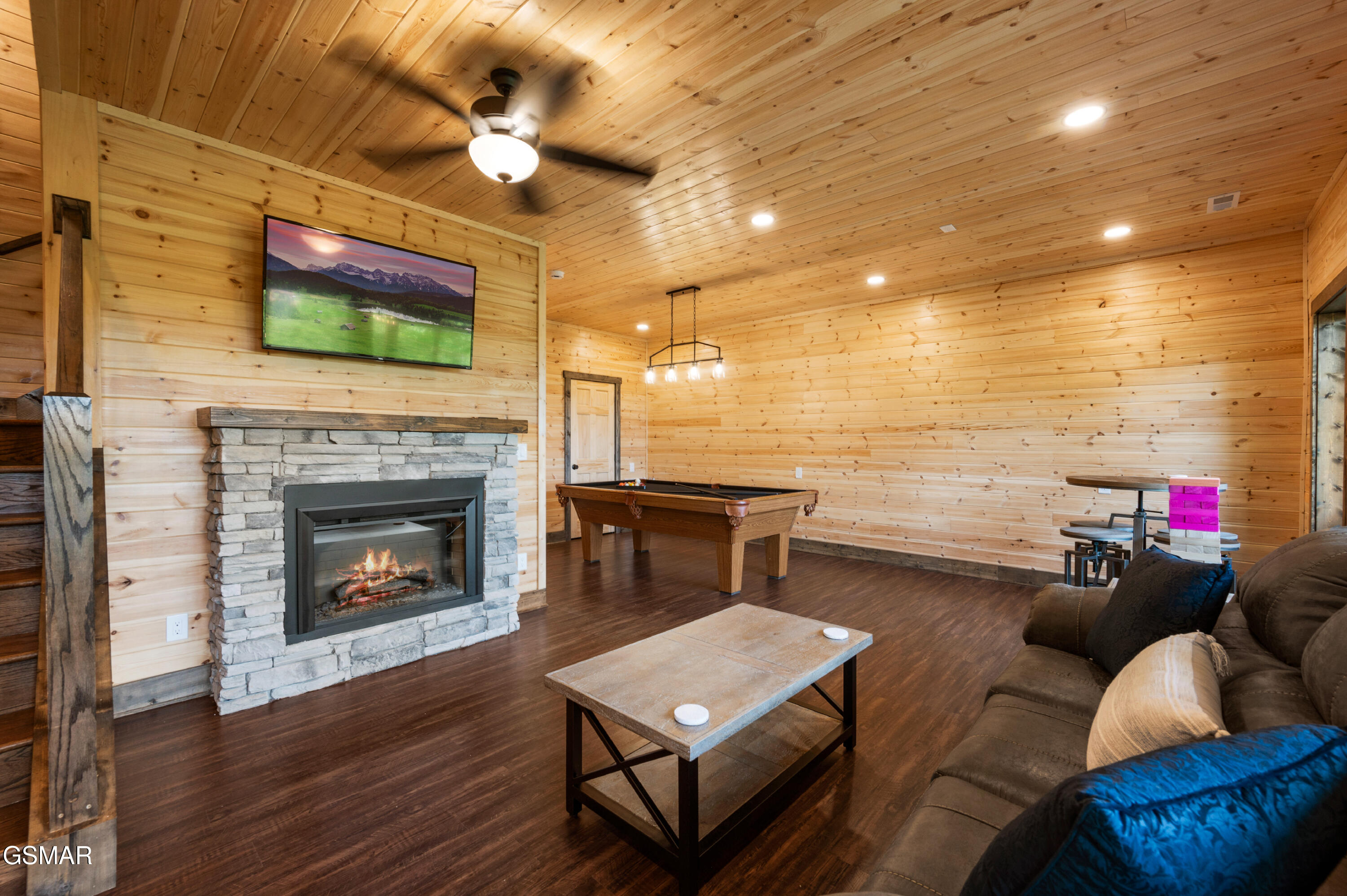1874 Natures Lane Sevierville TN 37862