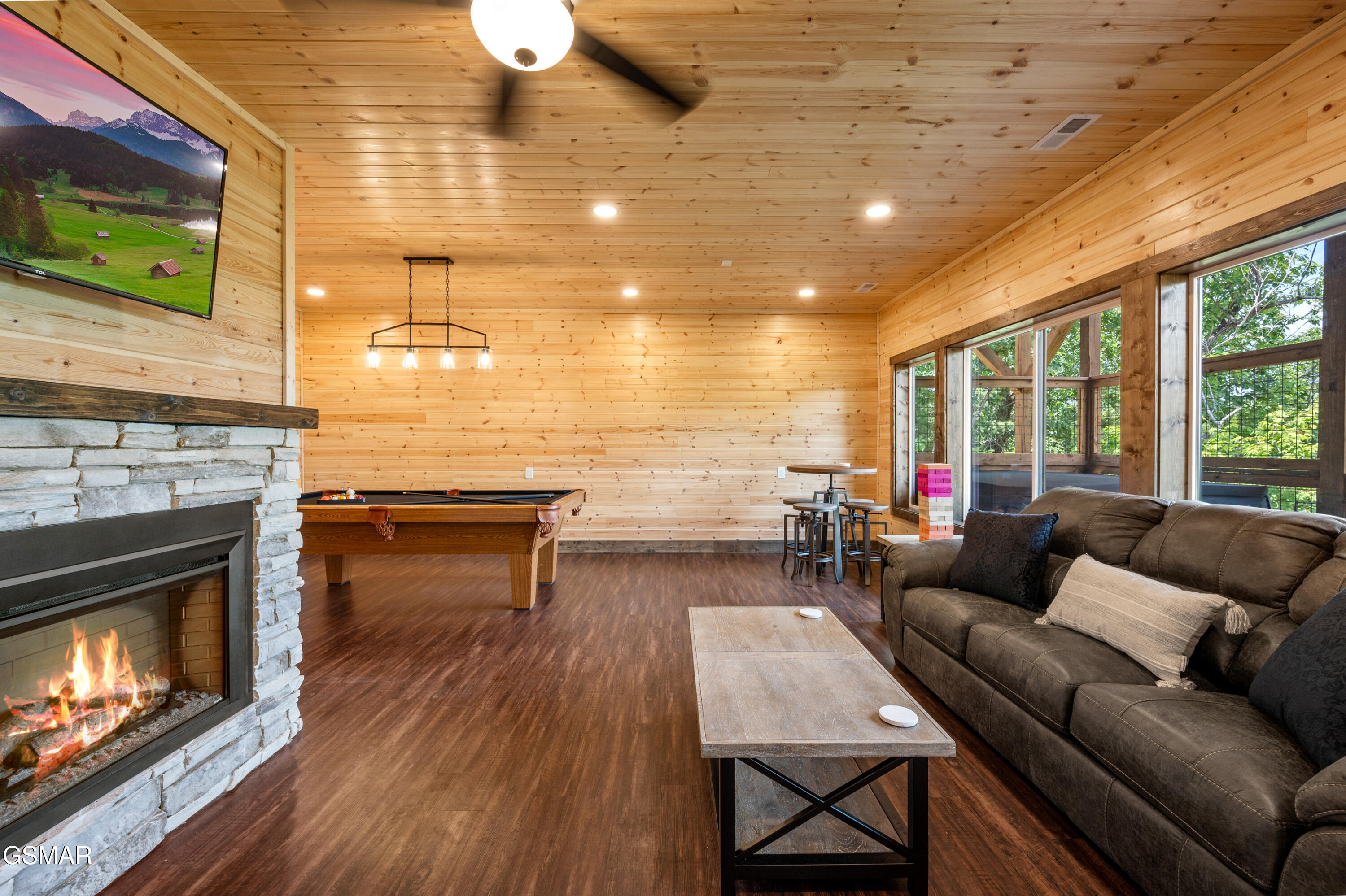 1874 Natures Lane Sevierville TN 37862