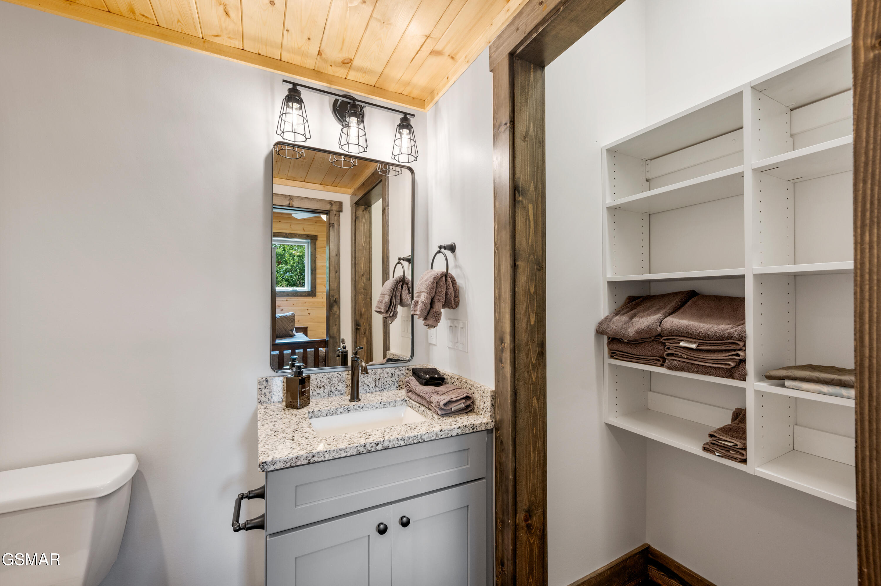 1874 Natures Lane Sevierville TN 37862