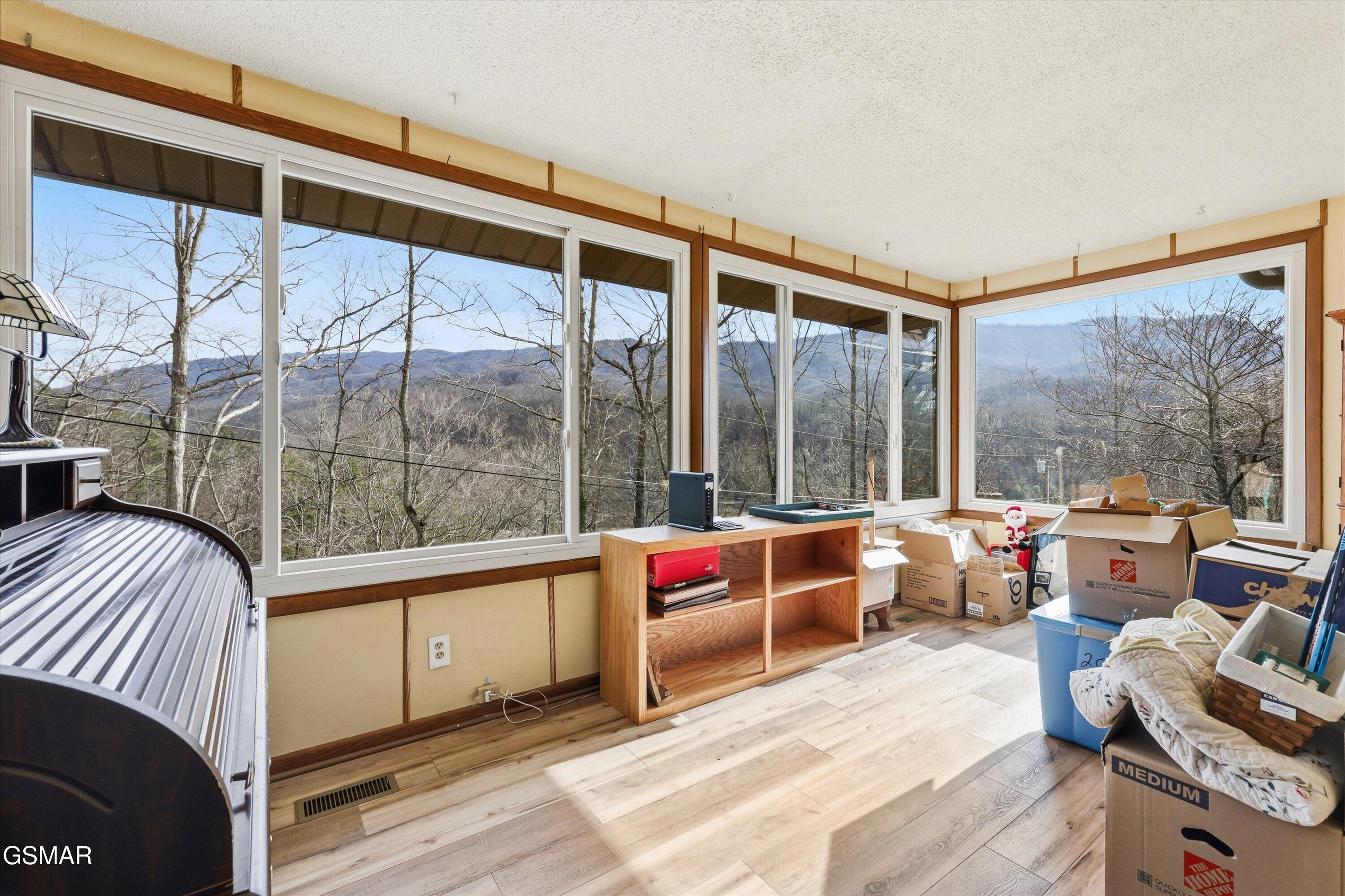 326 Overview Drive Gatlinburg TN 37738