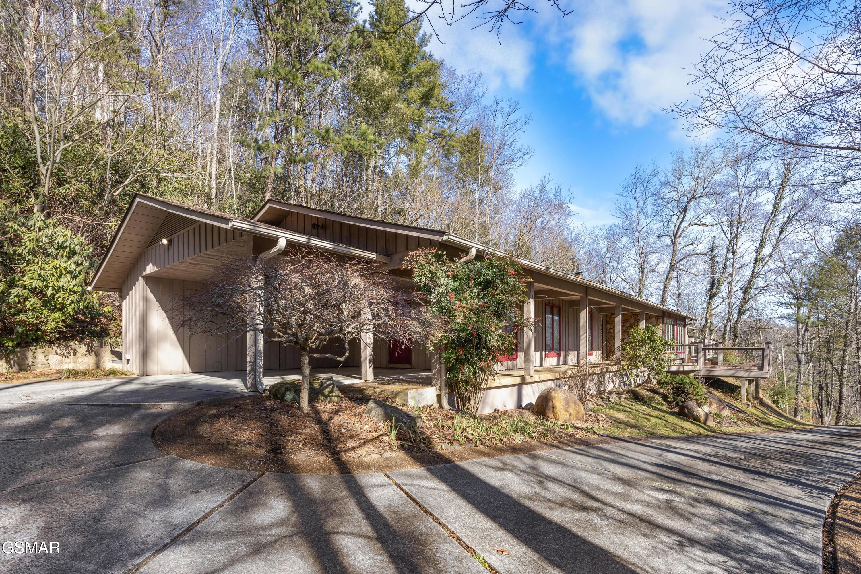 333 Gatlin Drive Gatlinburg TN 37738